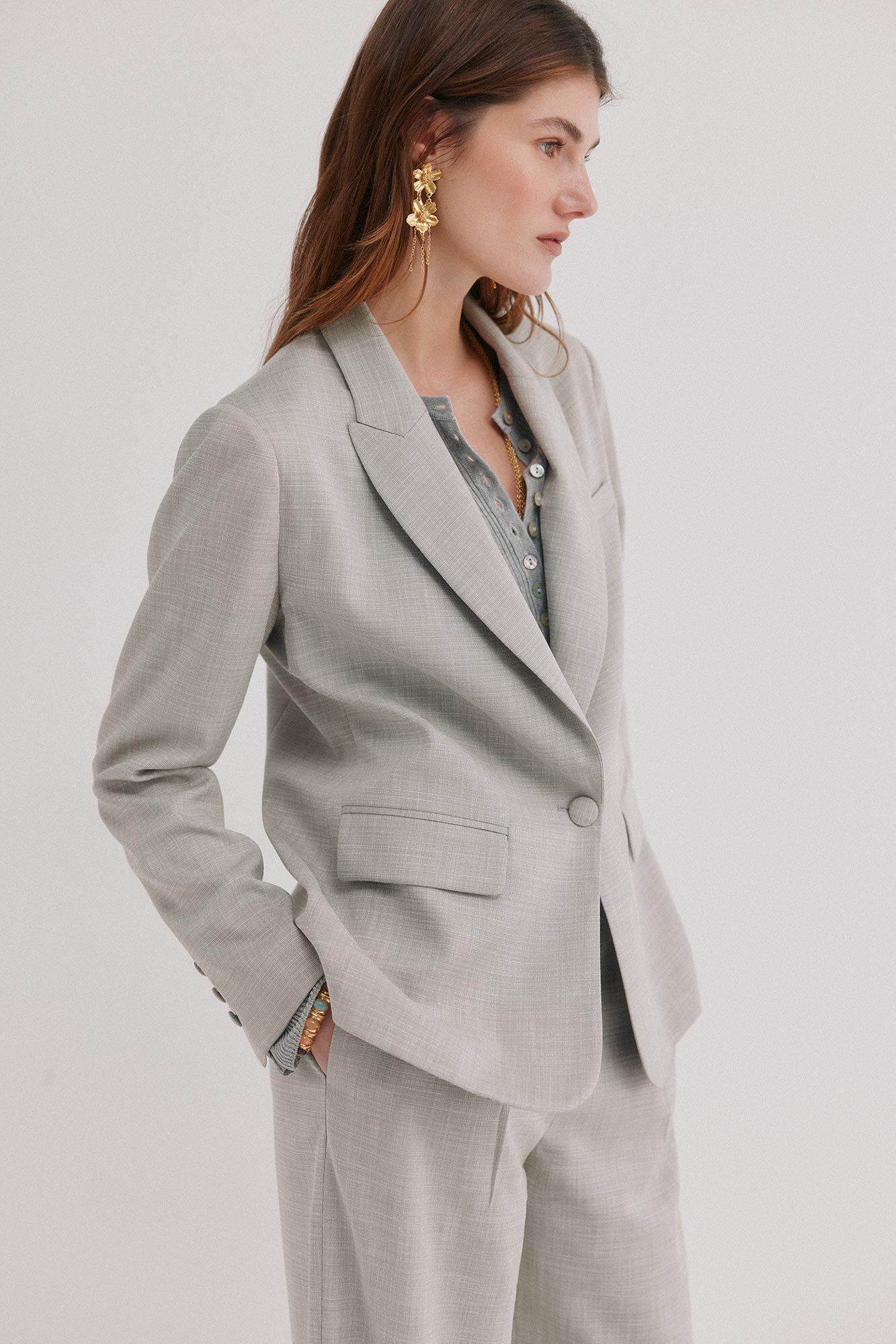 Hoss Intropia Eug&egrave;ne. Blazer cierre cruzado Gris