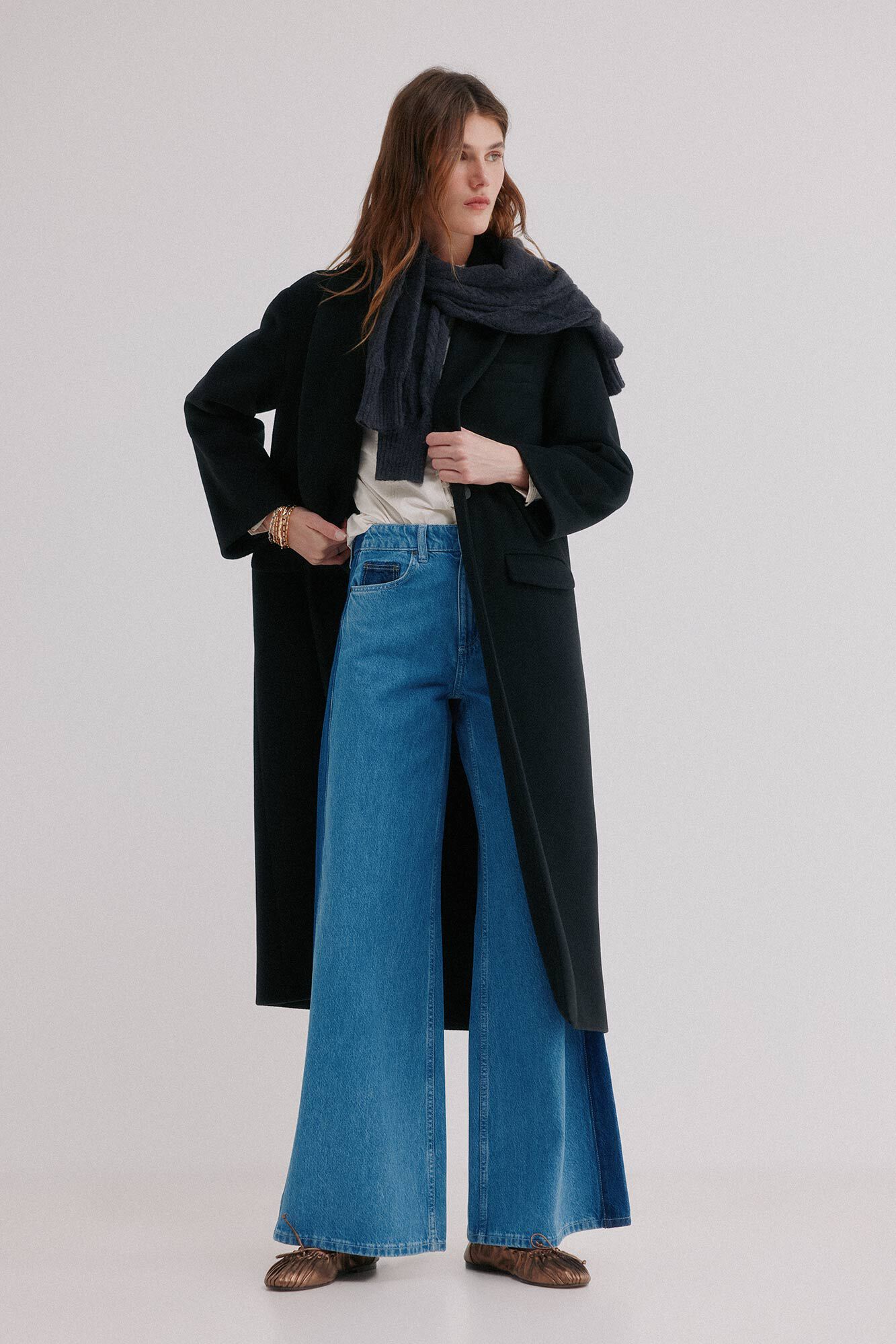 Hoss Intropia Florence. Abrigo con cuello solapa