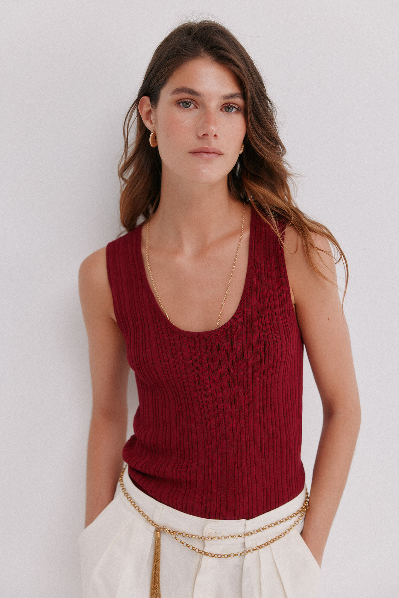 Hoss Intropia Nieves. Top de tirantes