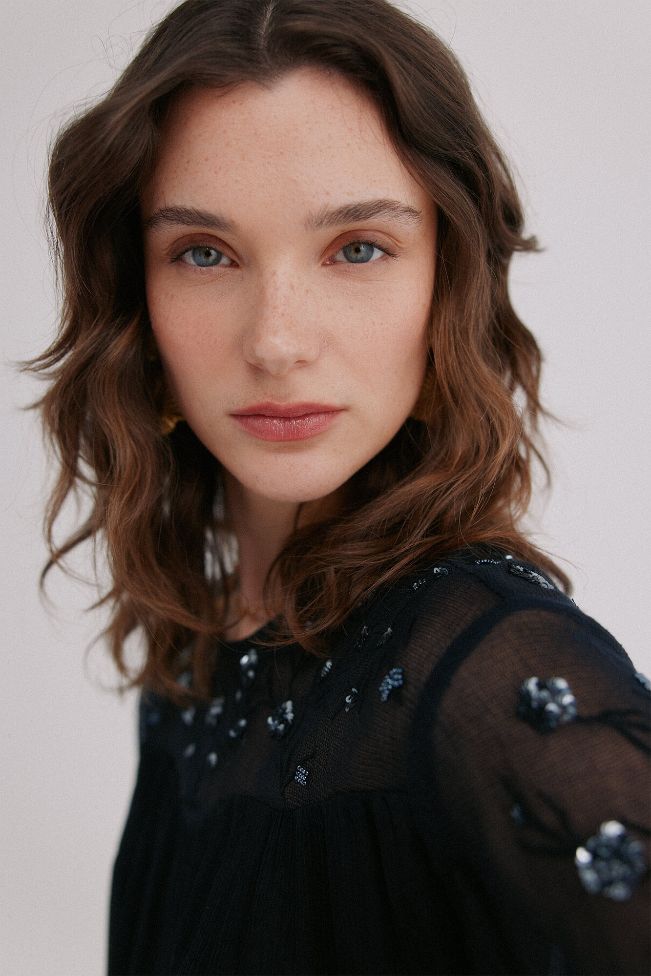 Hoss Intropia Claire. Blusa bordada