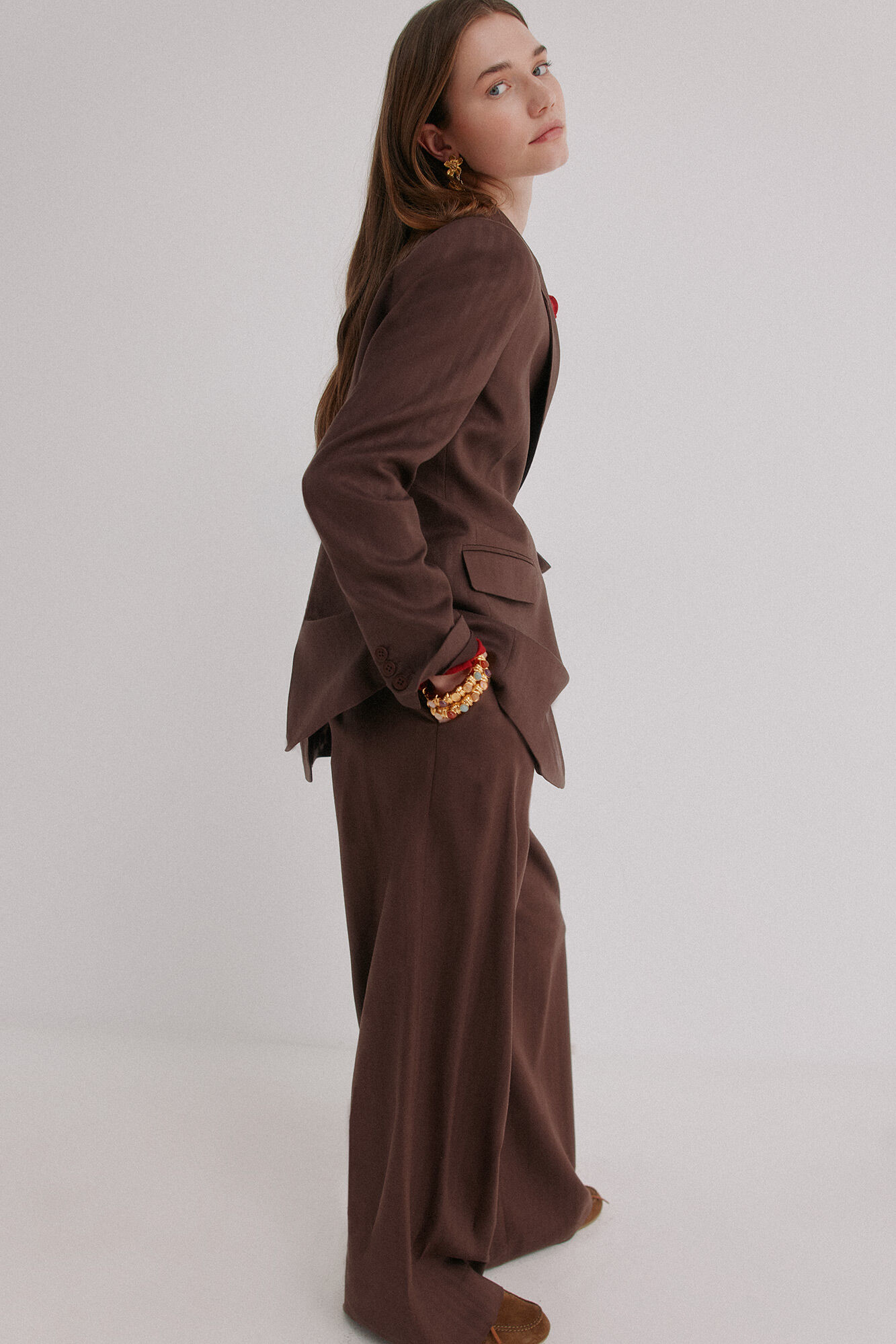 Hoss Intropia Elaine. Blazer cuello solapa Marron oscuro