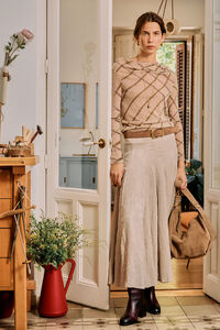 Hoss Intropia Rosa. Falda godets