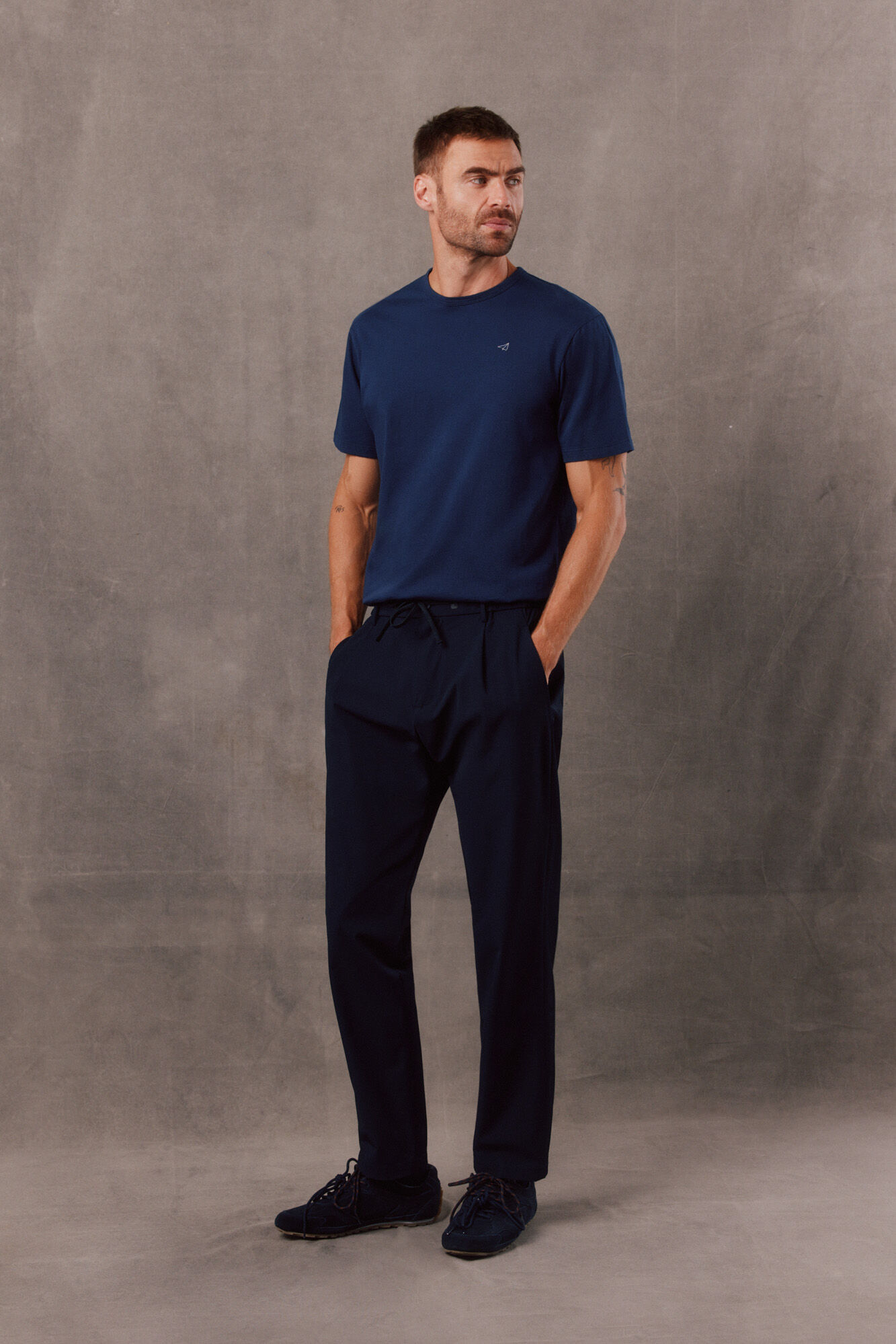 OOTO Cal&ccedil;as jogger t&eacute;cnicas com pin&ccedil;as relaxed Azul