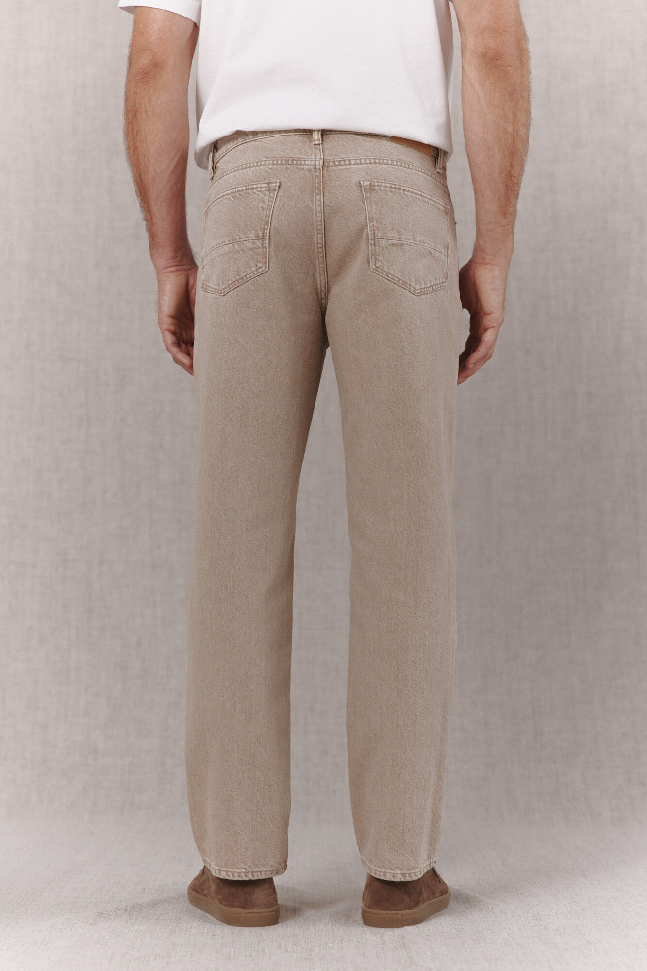 OOTO Pantal&oacute;n vaquero straight fit Beige