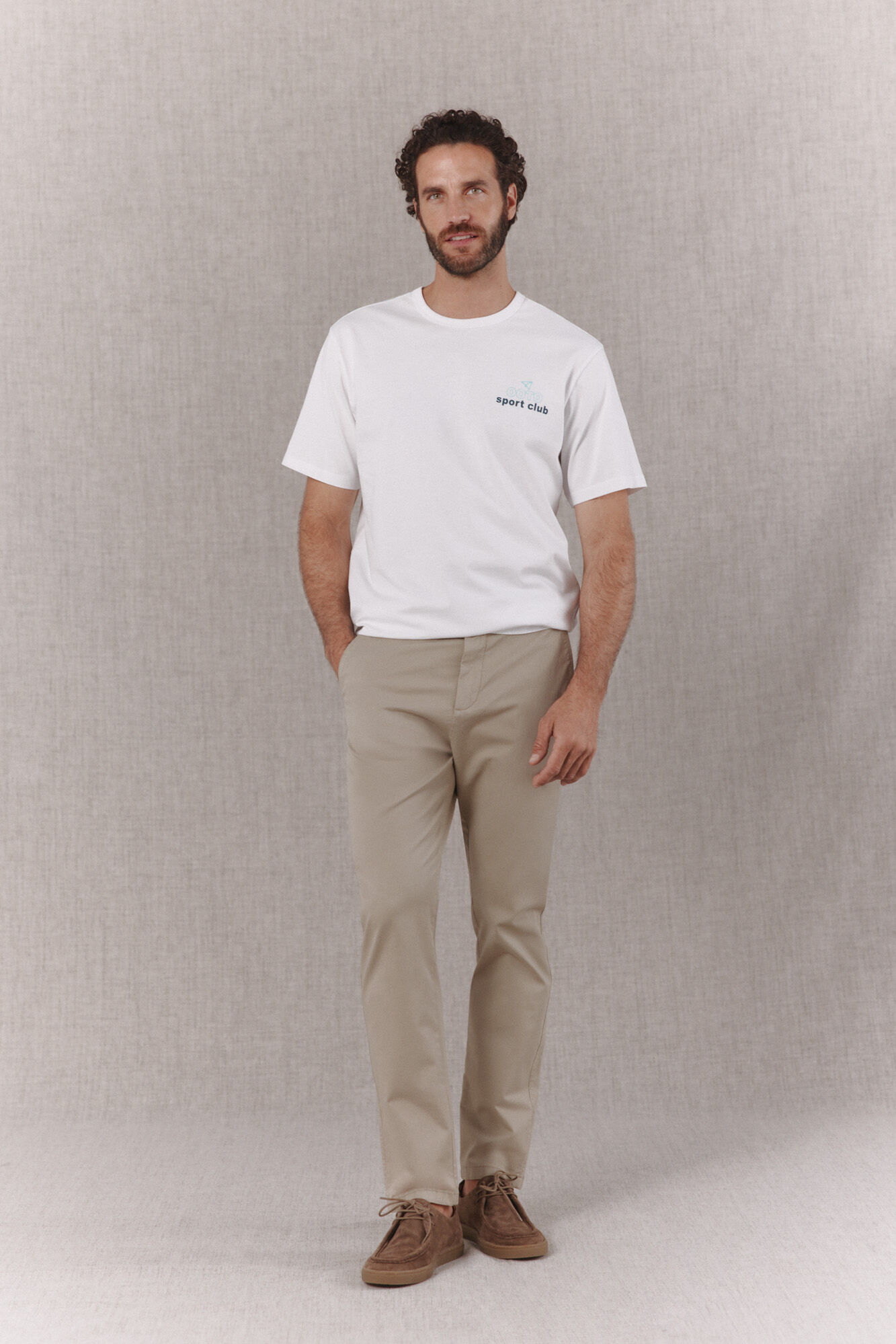 OOTO T-shirt gr&aacute;fica lavada Branco