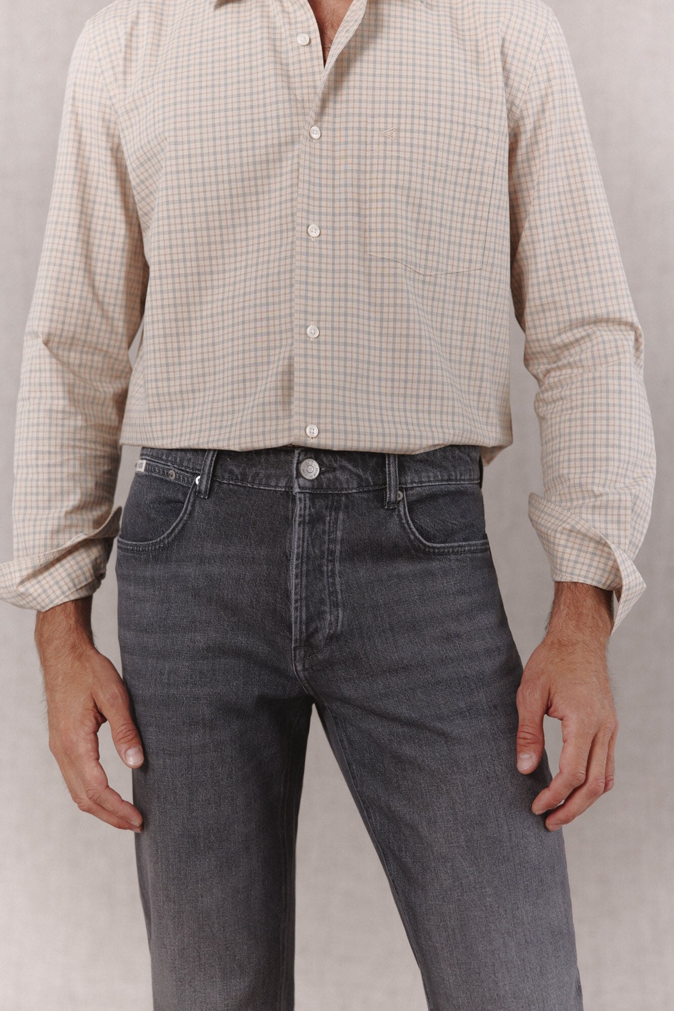 OOTO Cal&ccedil;as jeans straight fit Cinzento