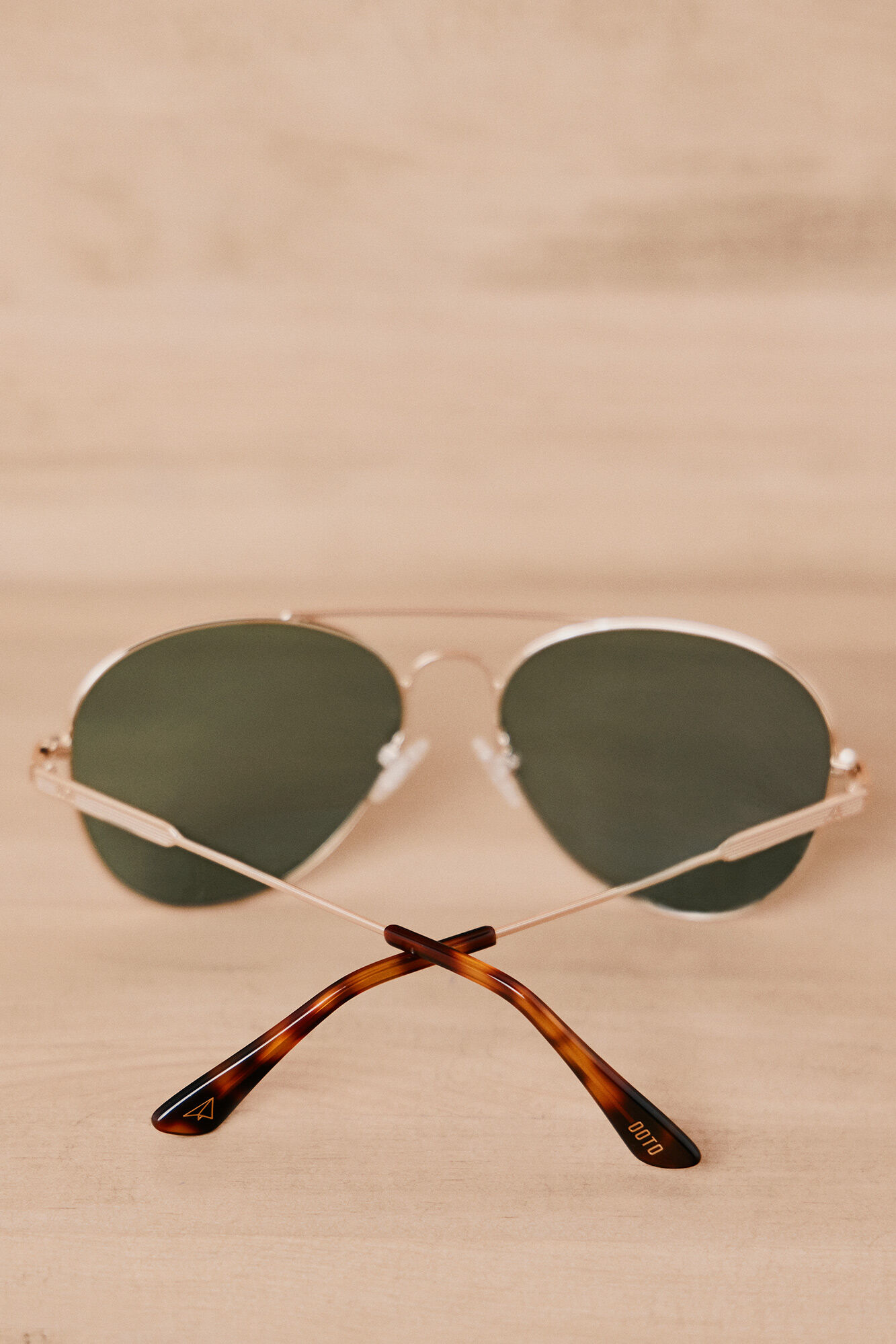 OOTO Gold metal sunglasses Dark green