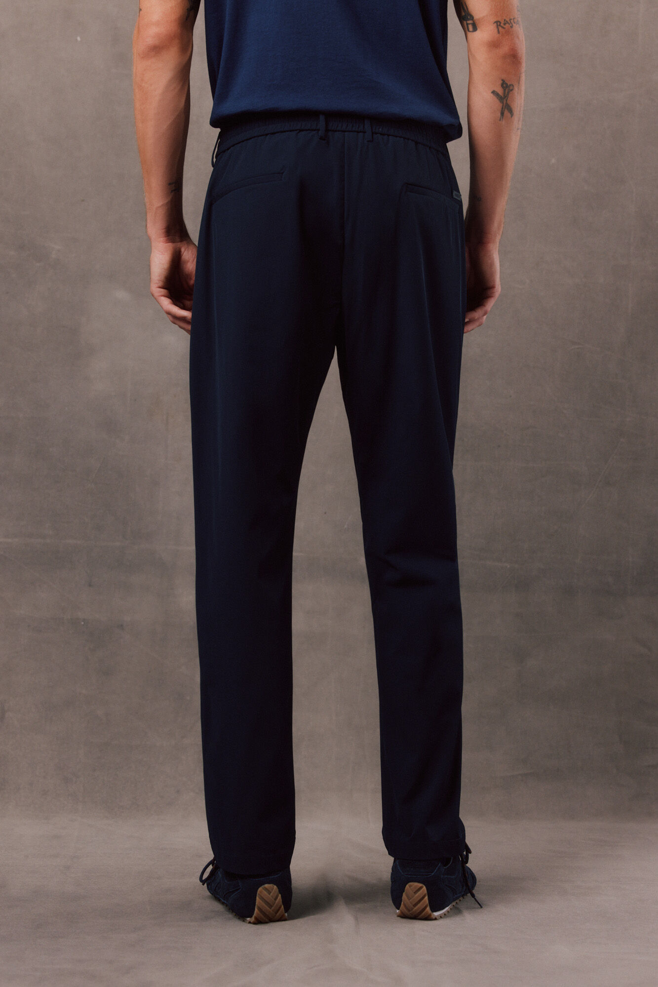 OOTO Cal&ccedil;as jogger t&eacute;cnicas com pin&ccedil;as relaxed Azul