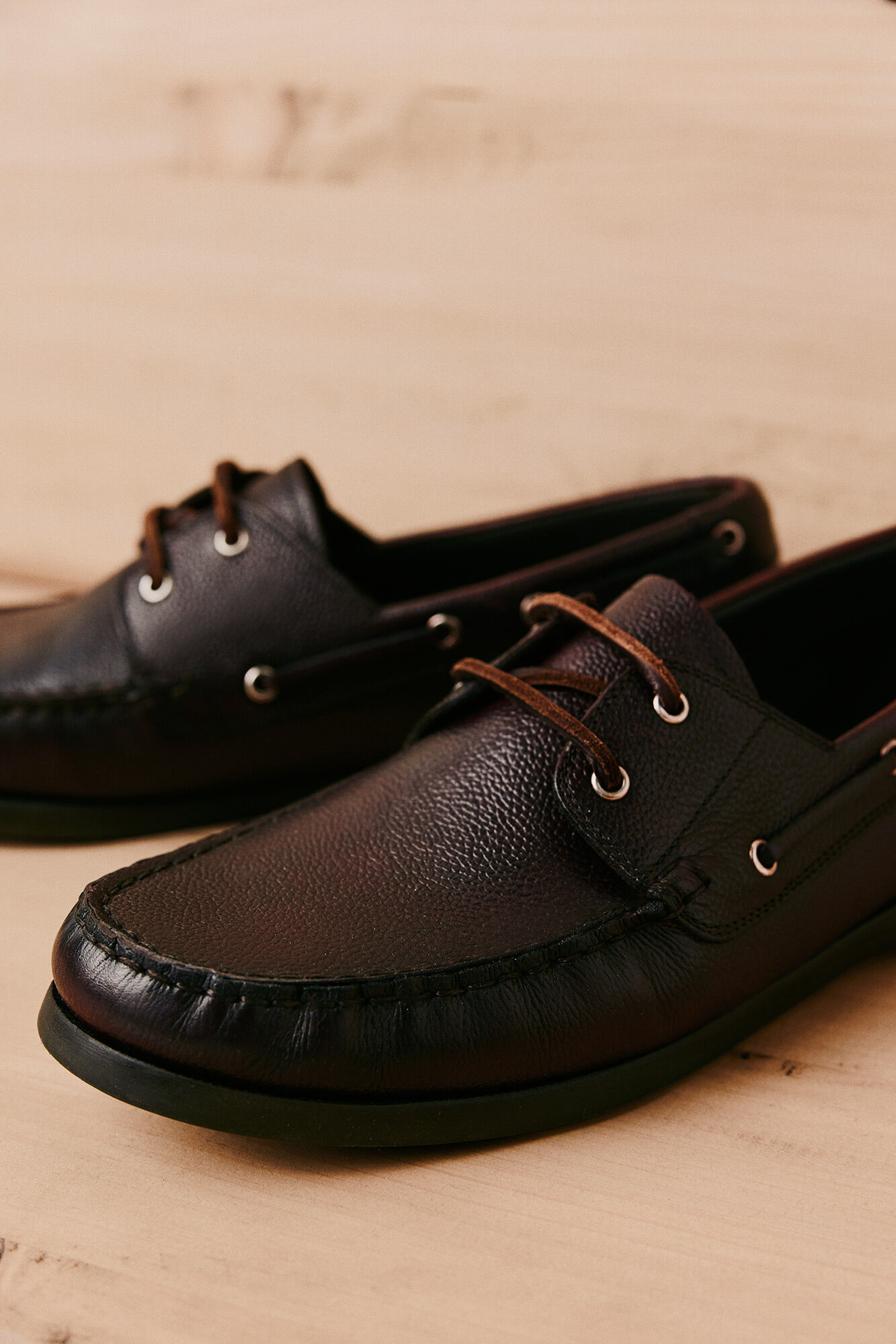 OOTO Zapato n&aacute;utico piel