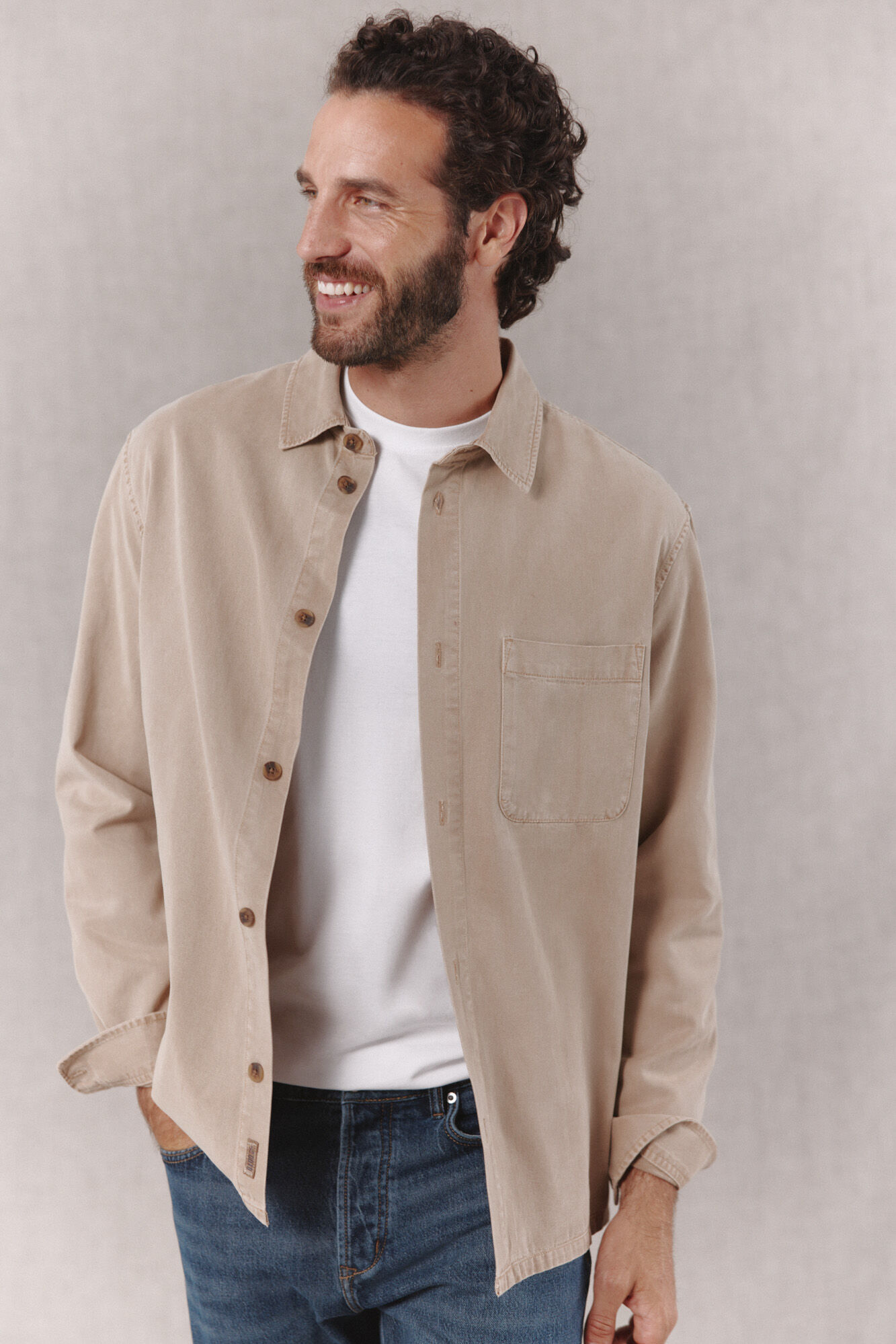 OOTO Sobrecamisa em tencel e algod&atilde;o