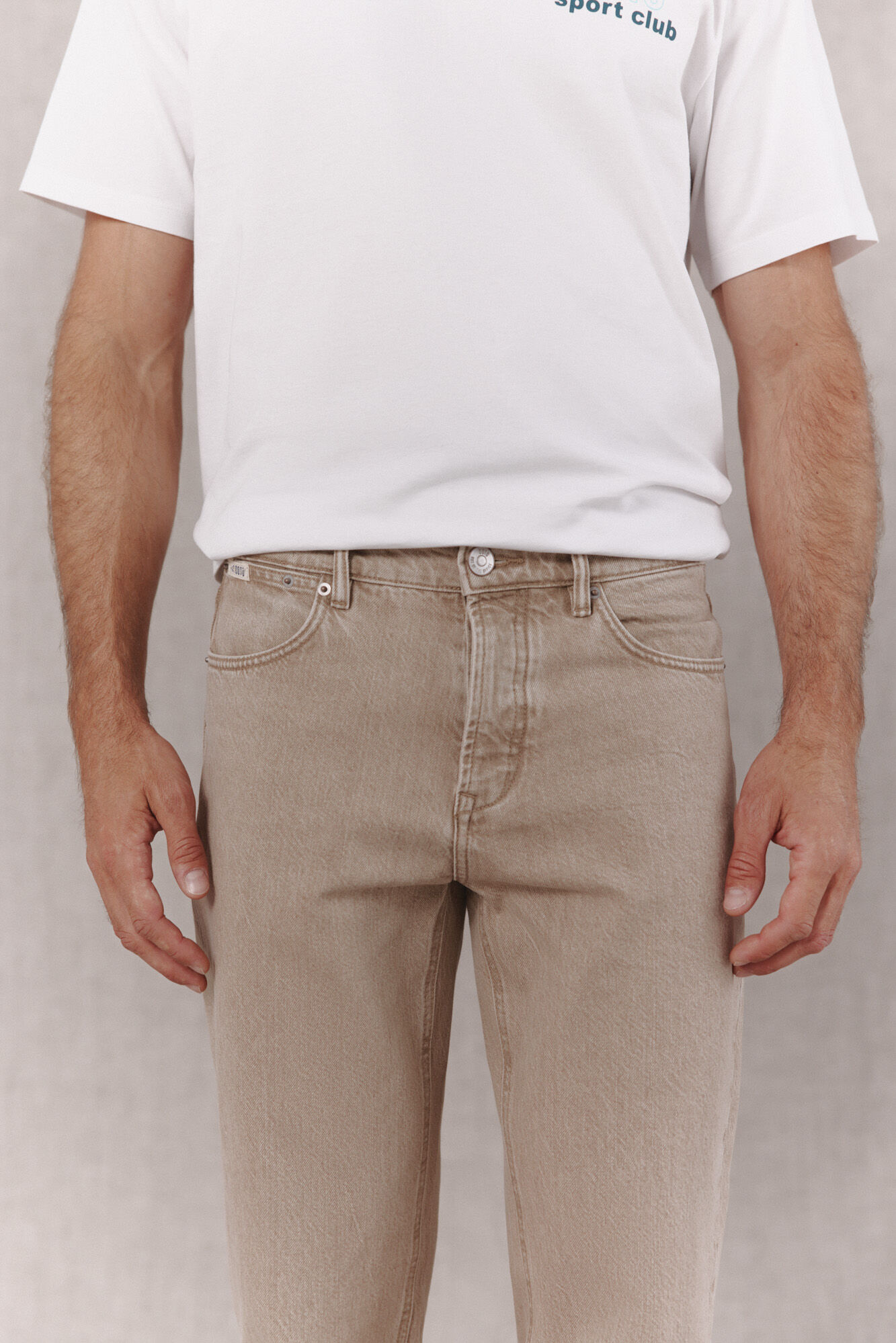 OOTO Pantal&oacute;n vaquero straight fit Beige