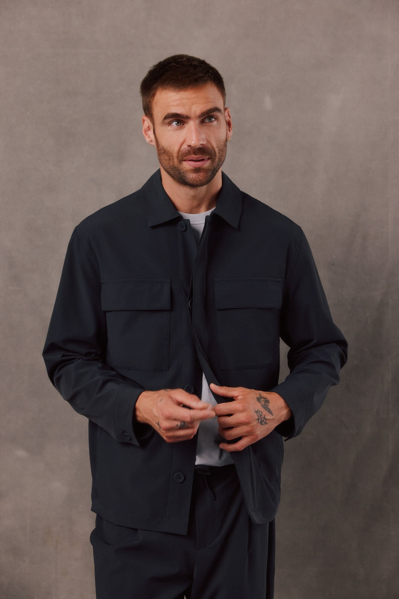 OOTO Sobrecamisa t&eacute;cnica Cinzento