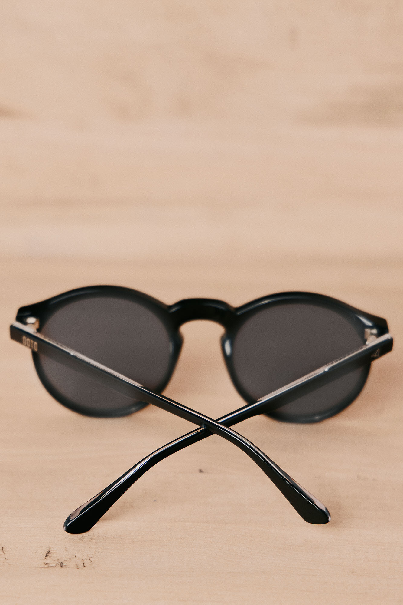 OOTO Round acetate sunglasses Black