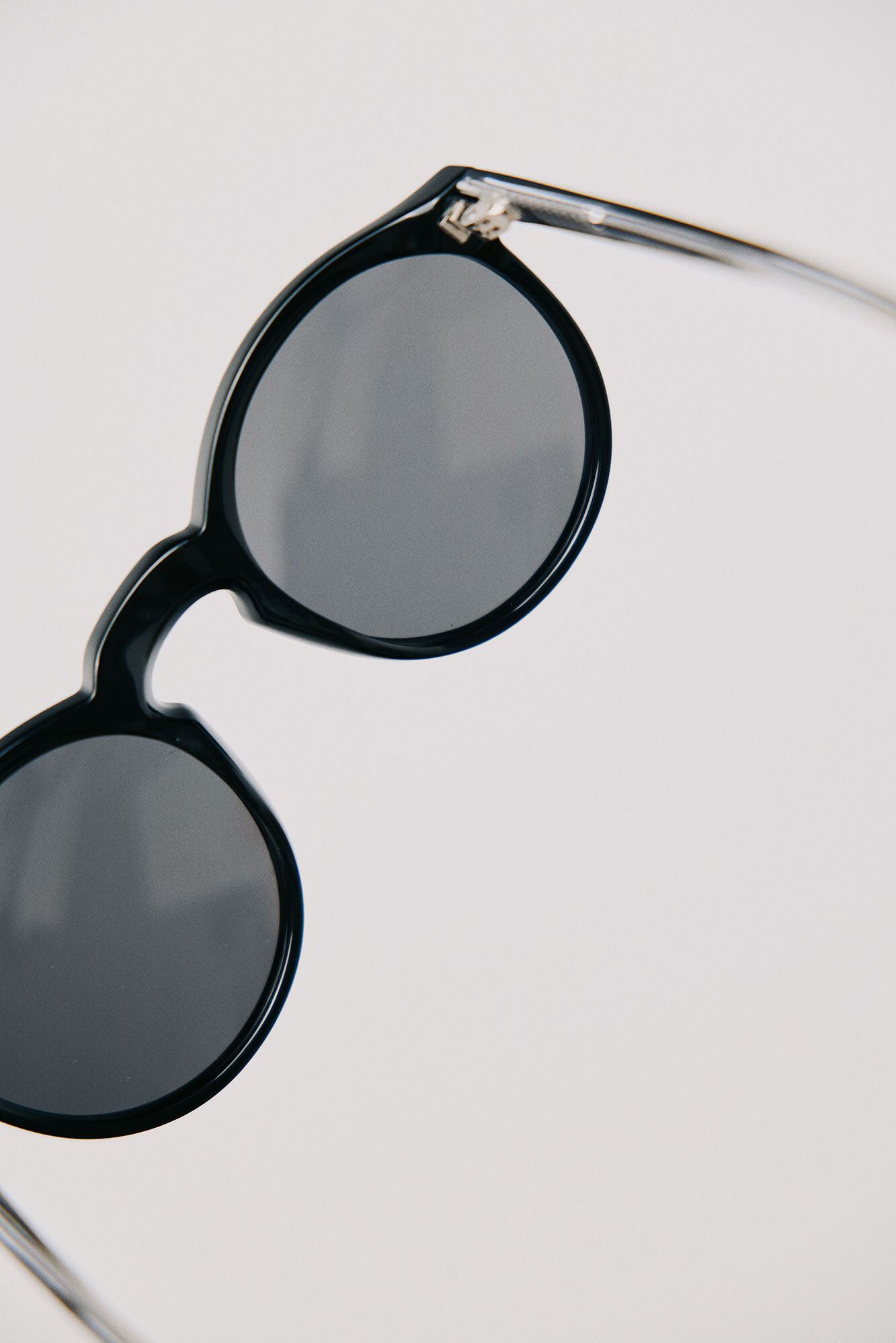 OOTO Round acetate sunglasses Black