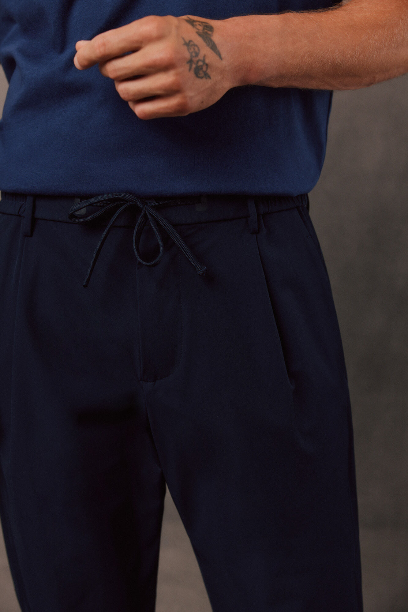 OOTO Cal&ccedil;as jogger t&eacute;cnicas com pin&ccedil;as relaxed Azul