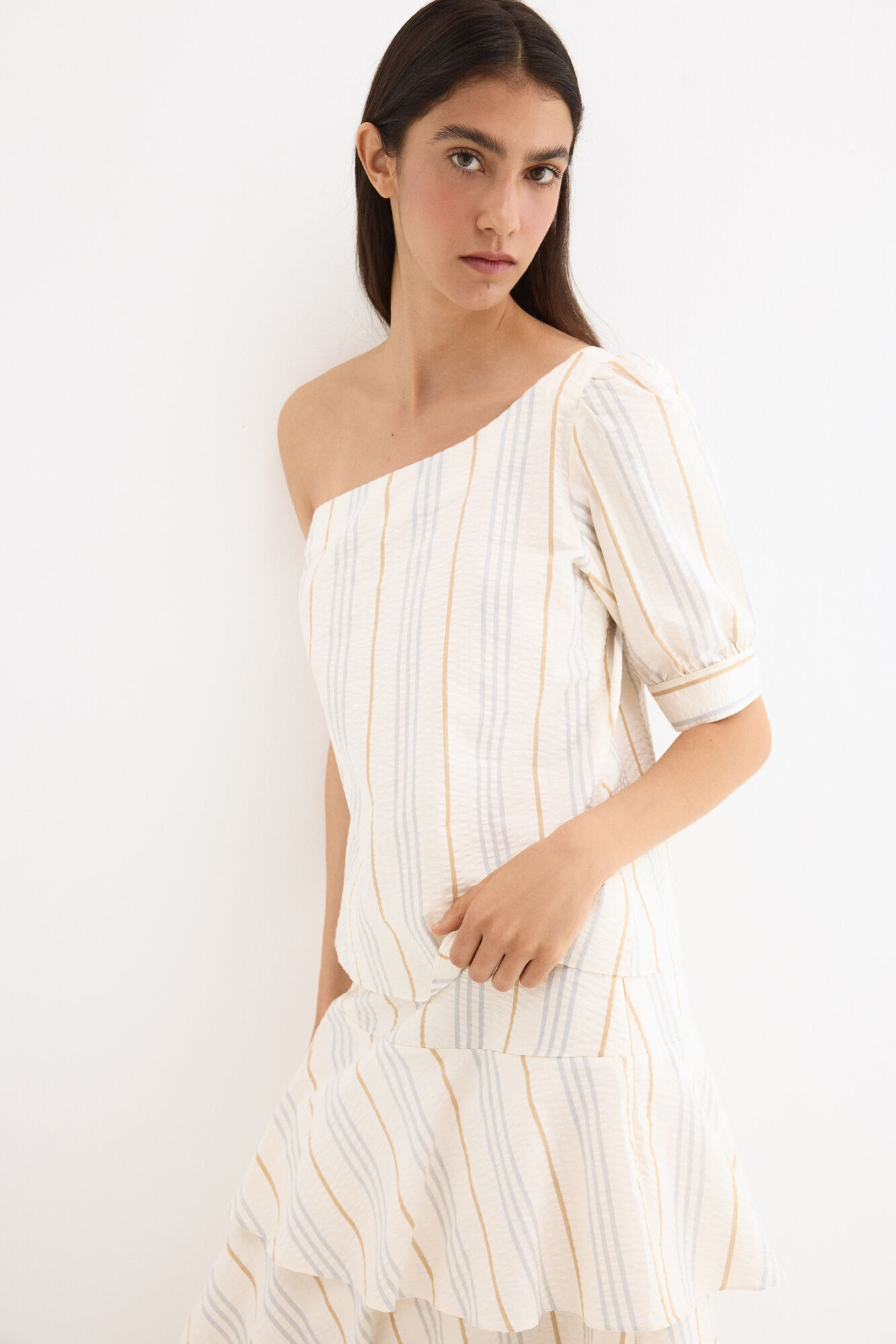 Pedro del Hierro Asymmetric top Beige