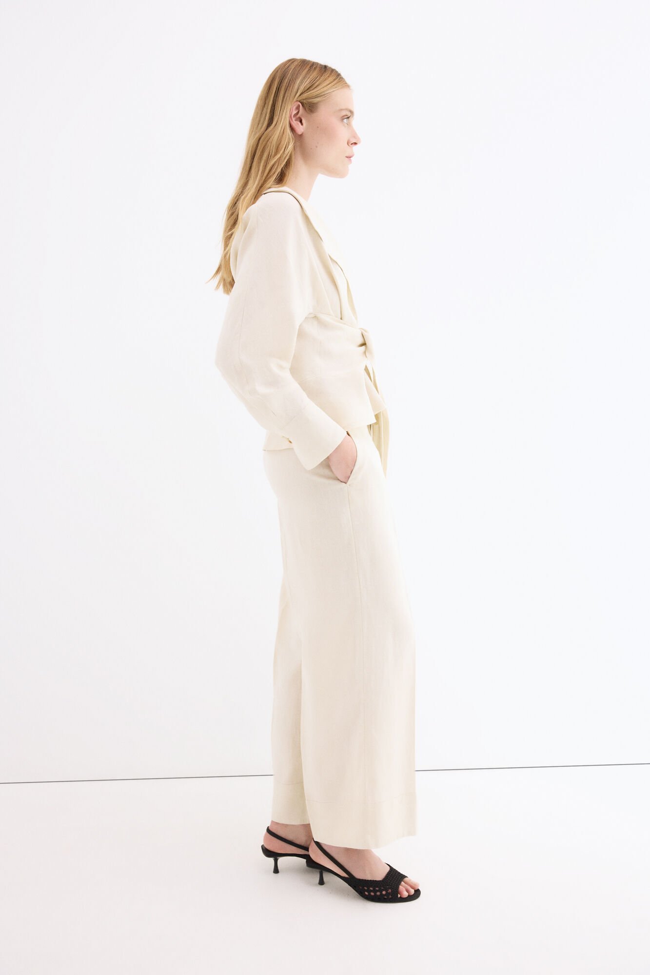 Pedro del Hierro Linen straight trousers Ecru