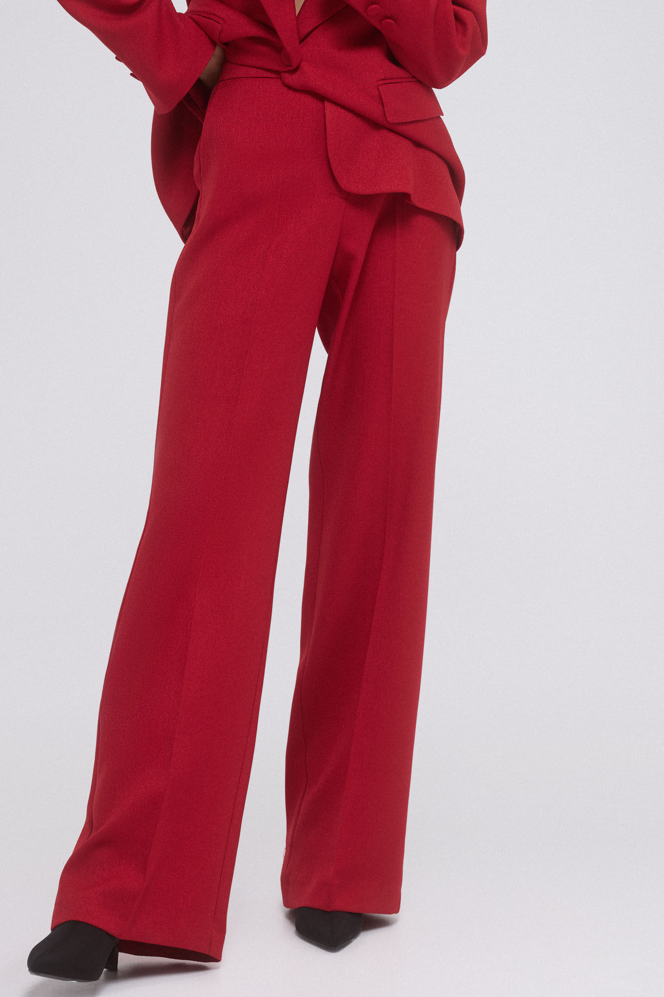 Pedro del Hierro Pantal&oacute;n traje Rojo