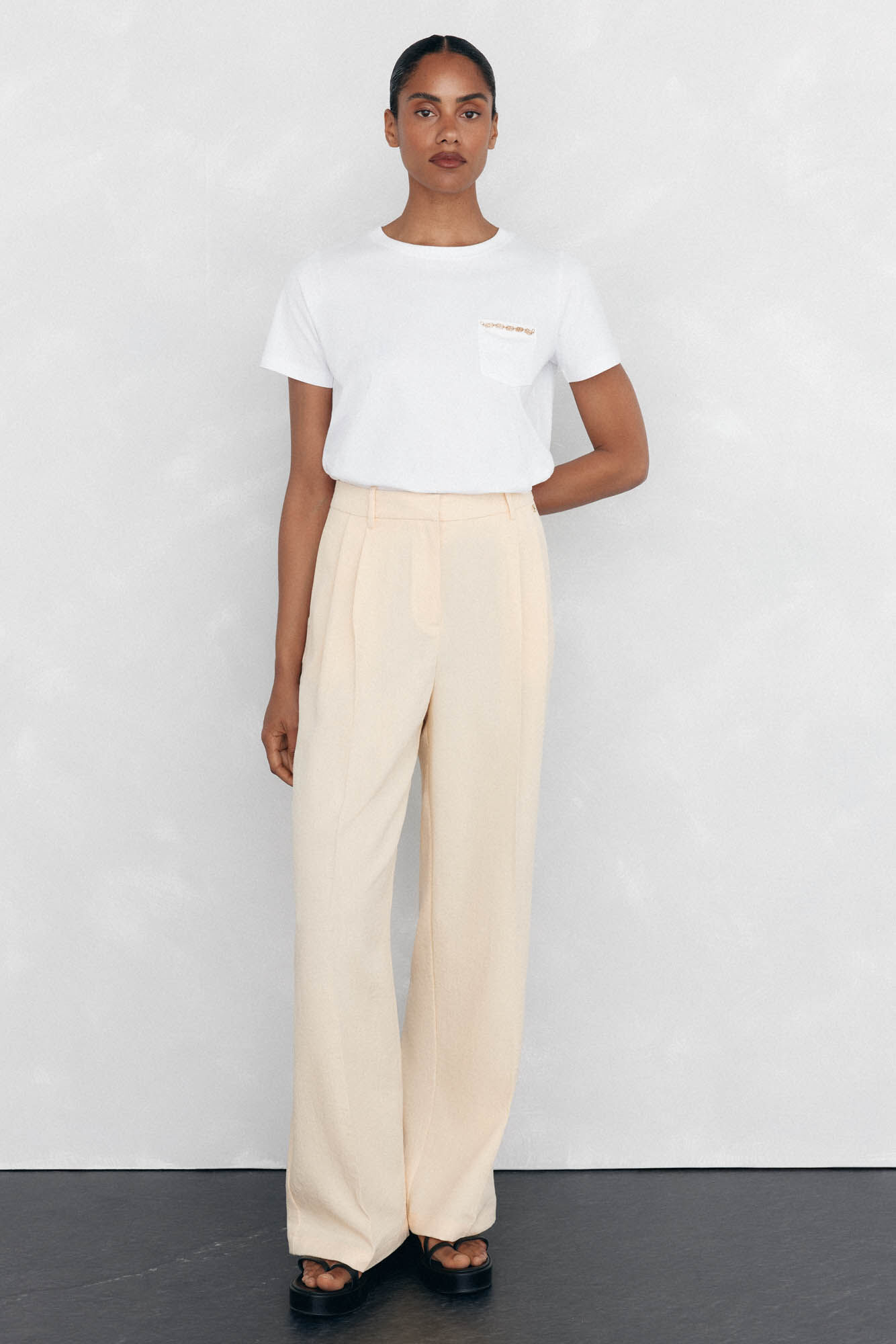 Pedro del Hierro Camiseta bolsillo cadena Blanco