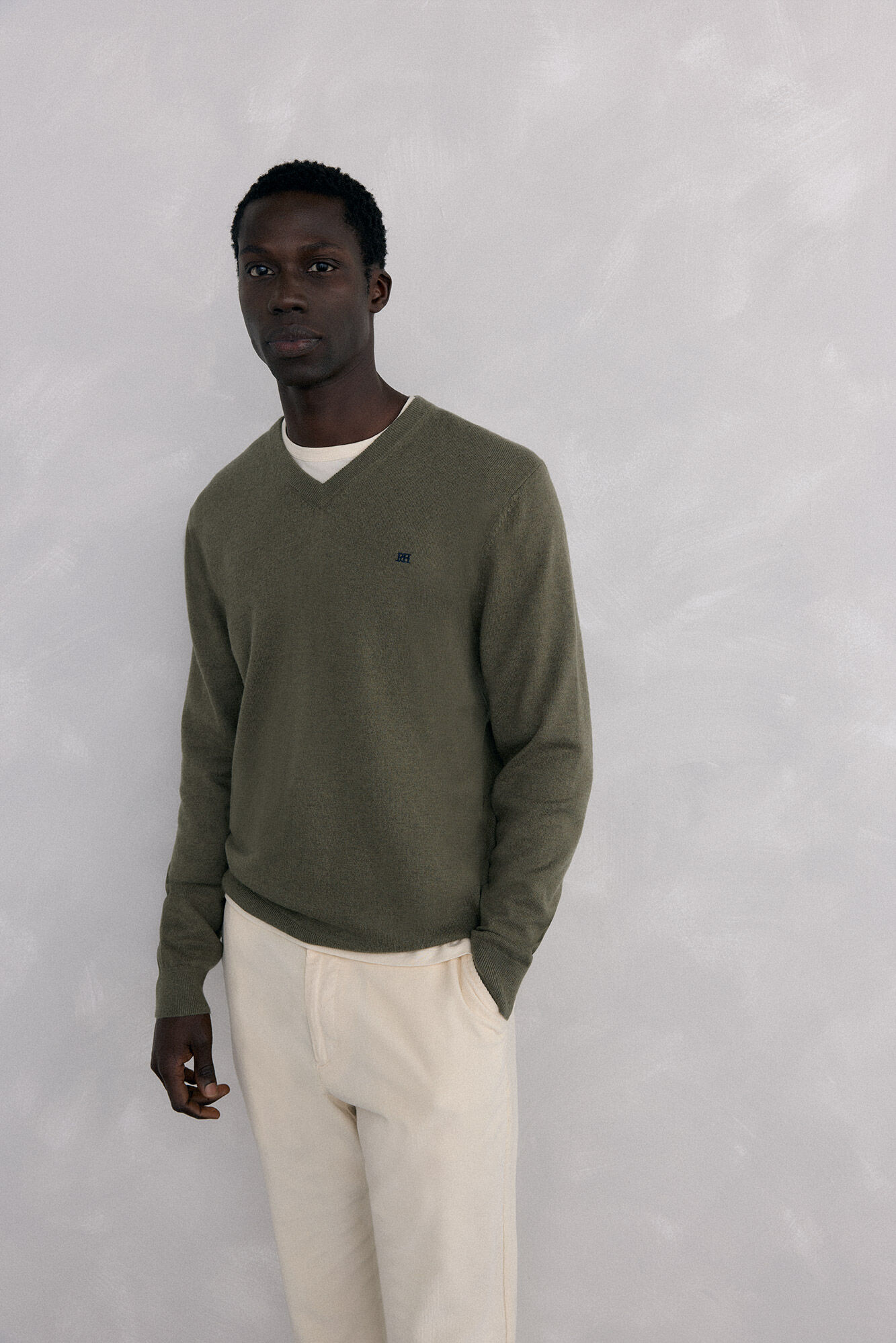 Pedro del Hierro Gola de l&atilde; merino e cashmere com bico