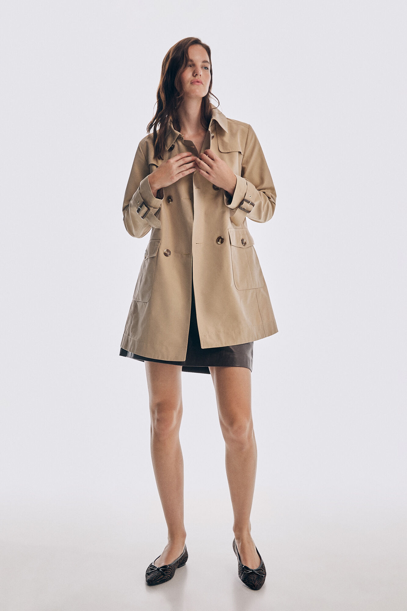 Pedro del Hierro Gabardina corta Beige