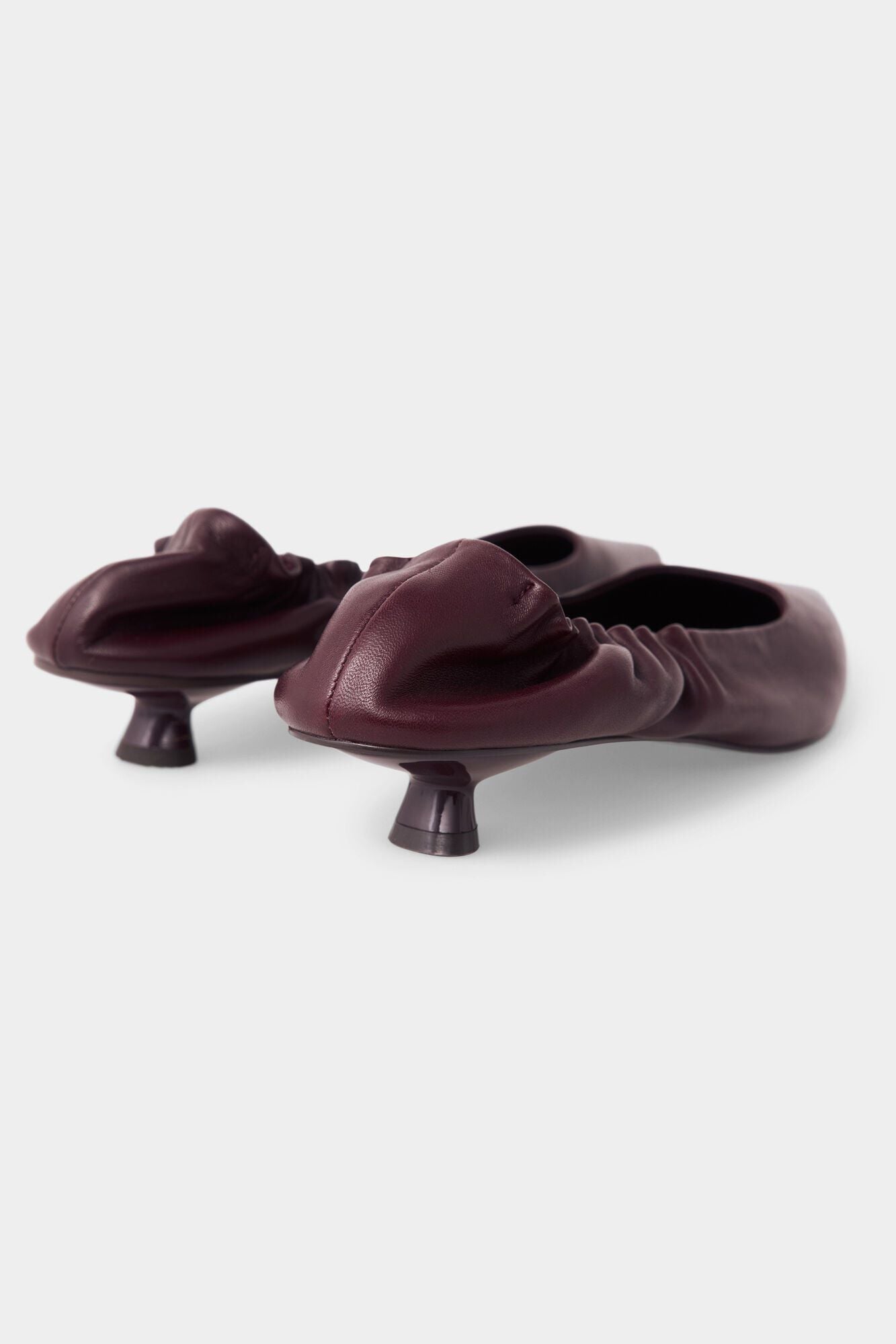Pedro del Hierro Leather kitten heel Burgundy