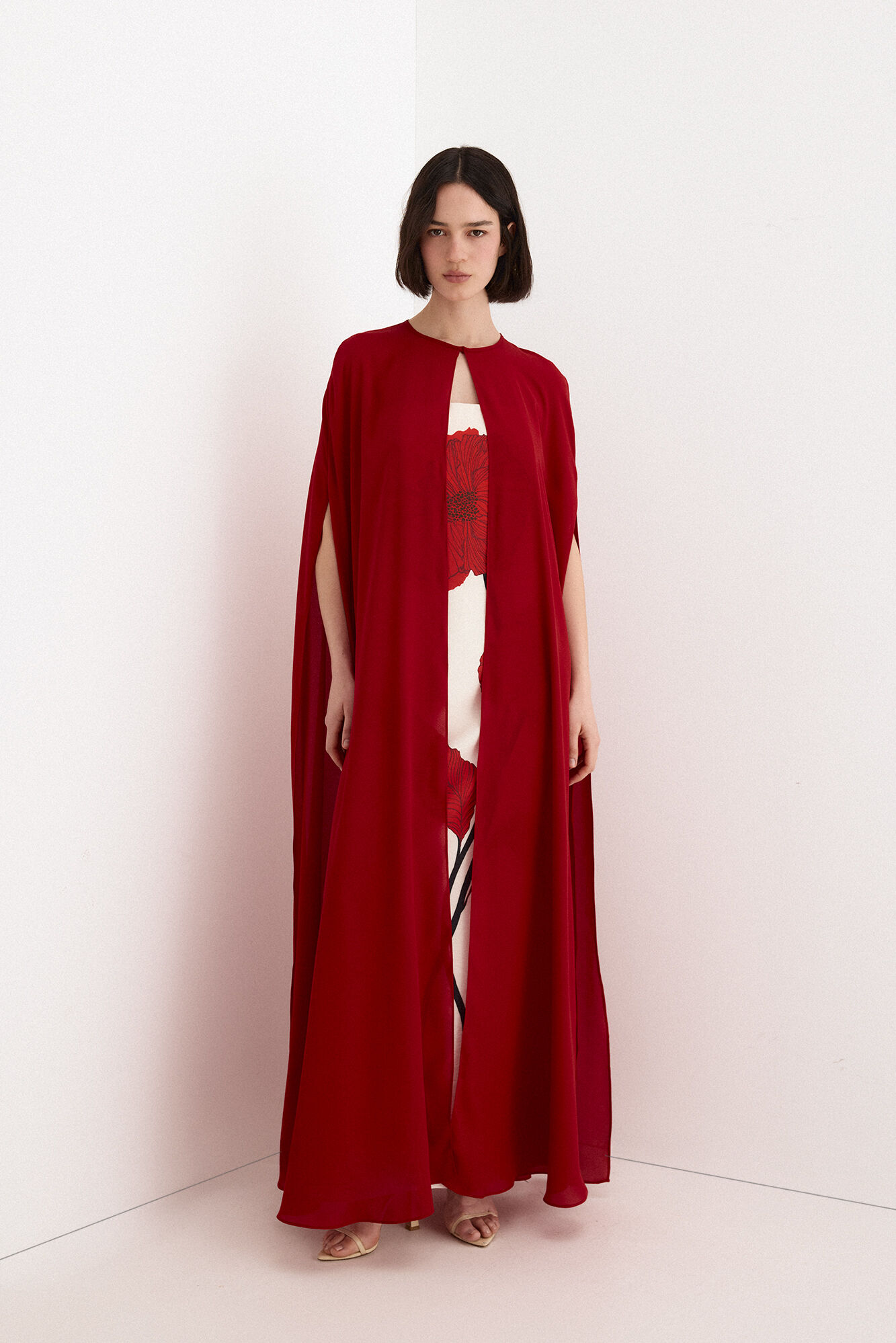 TFP by Tamara Falc&oacute; Georgette cape