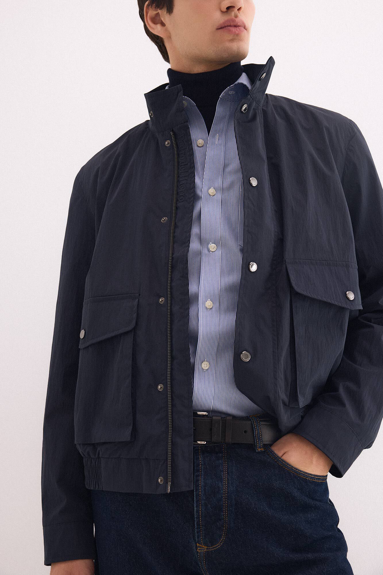 Pedro del Hierro Lightweight contrast neck jacket