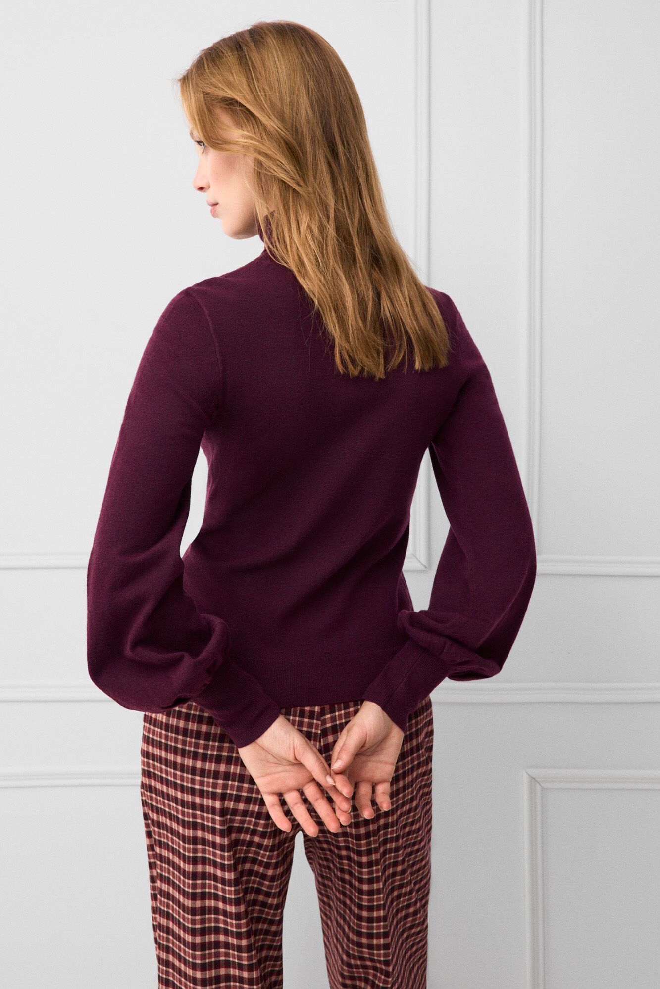 TFP by Tamara Falc&oacute; Camisola gola alta em viscose Bordeaux