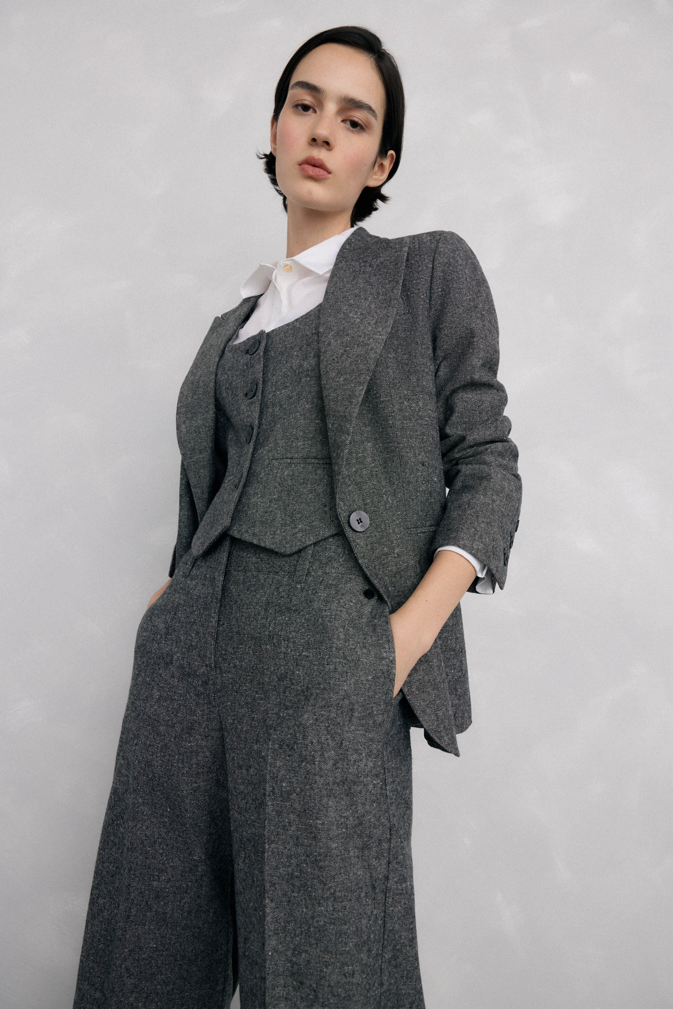 Pedro del Hierro Fitted cheviot vest