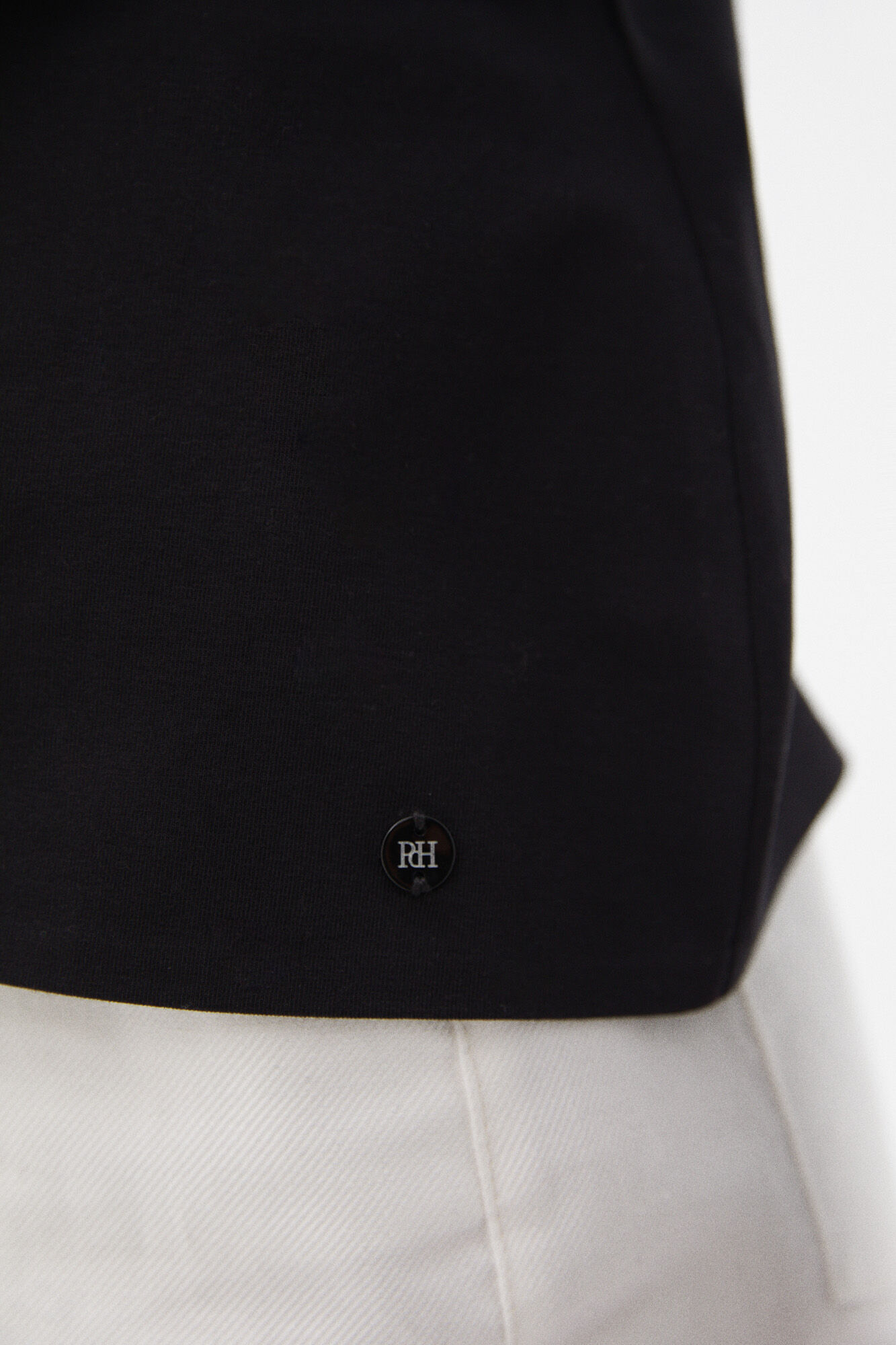 Pedro del Hierro Camiseta manga larga cuello pico Negro