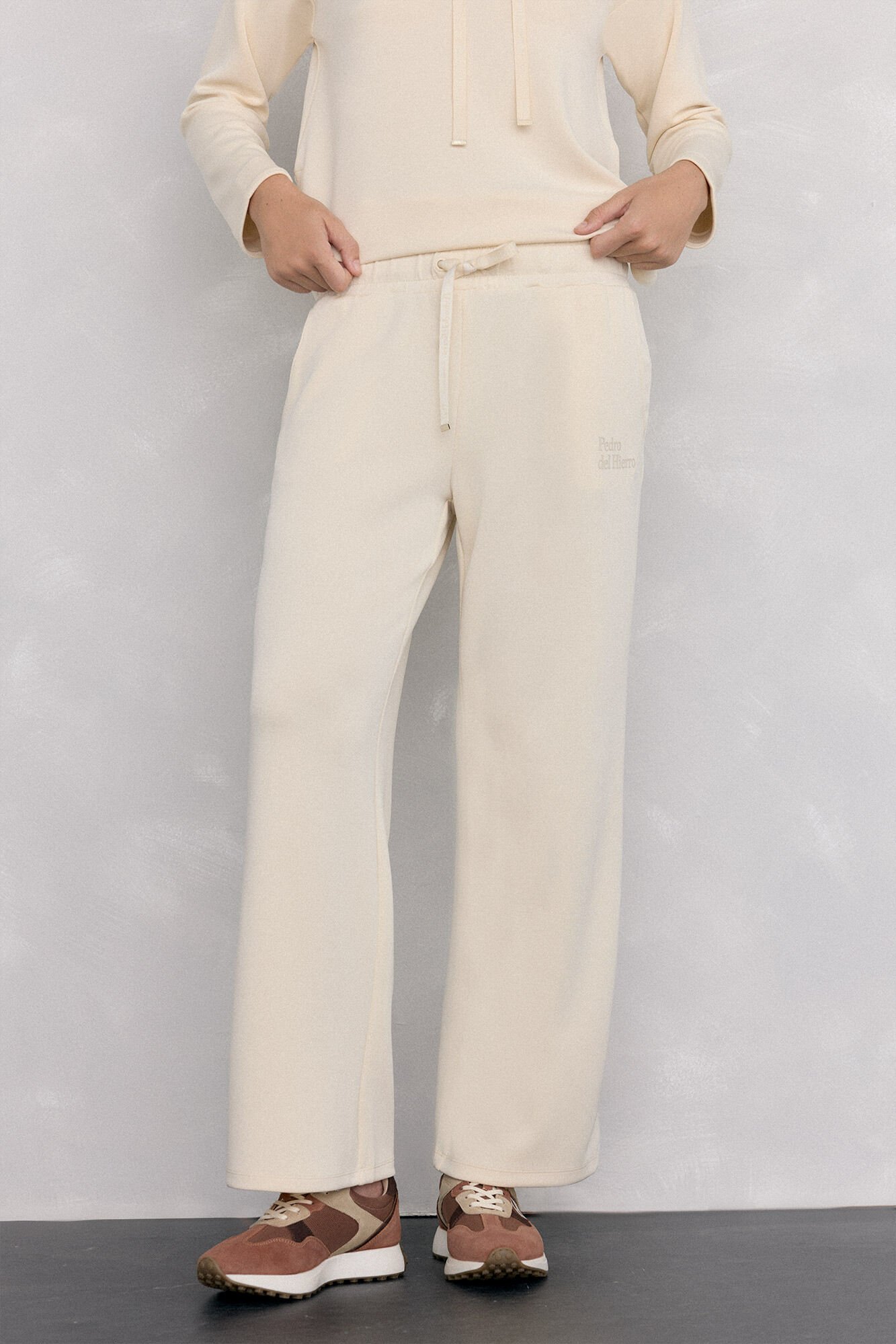 Pedro del Hierro Softouch fabric activewear pants