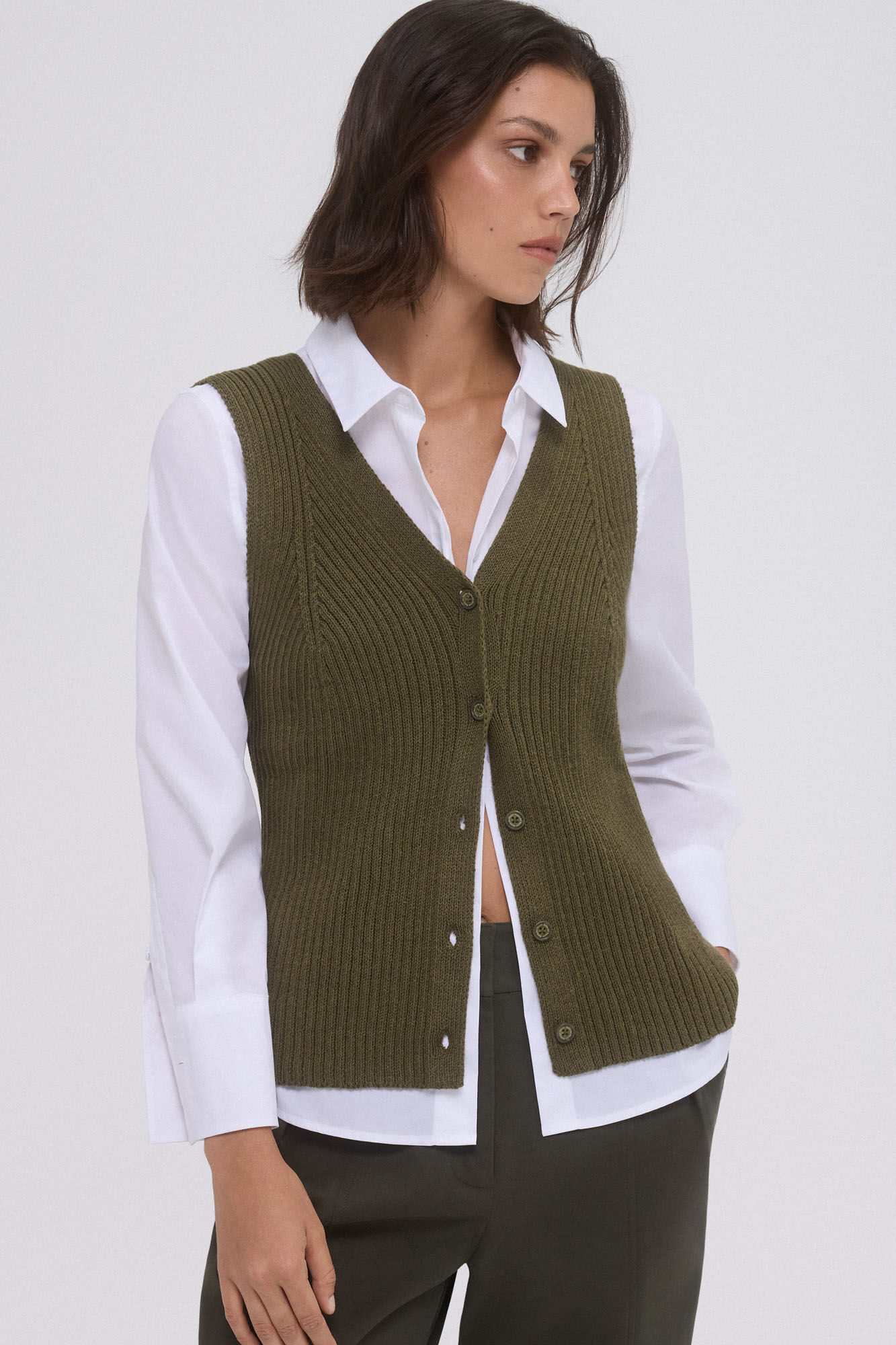 Pedro del Hierro Chaleco de punto pico botones Verde