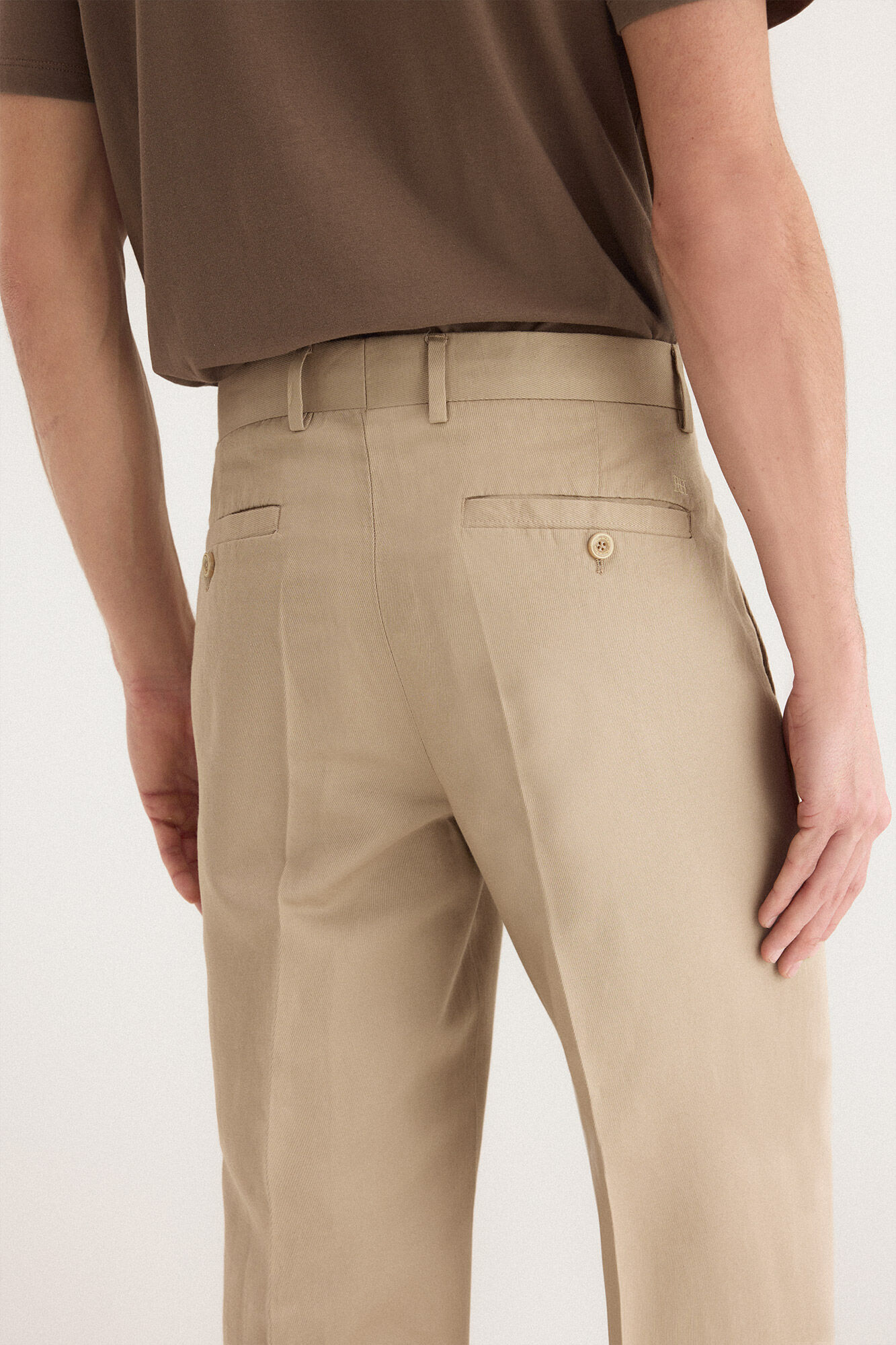 Pedro del Hierro Cal&ccedil;a coordenada regular Cizento