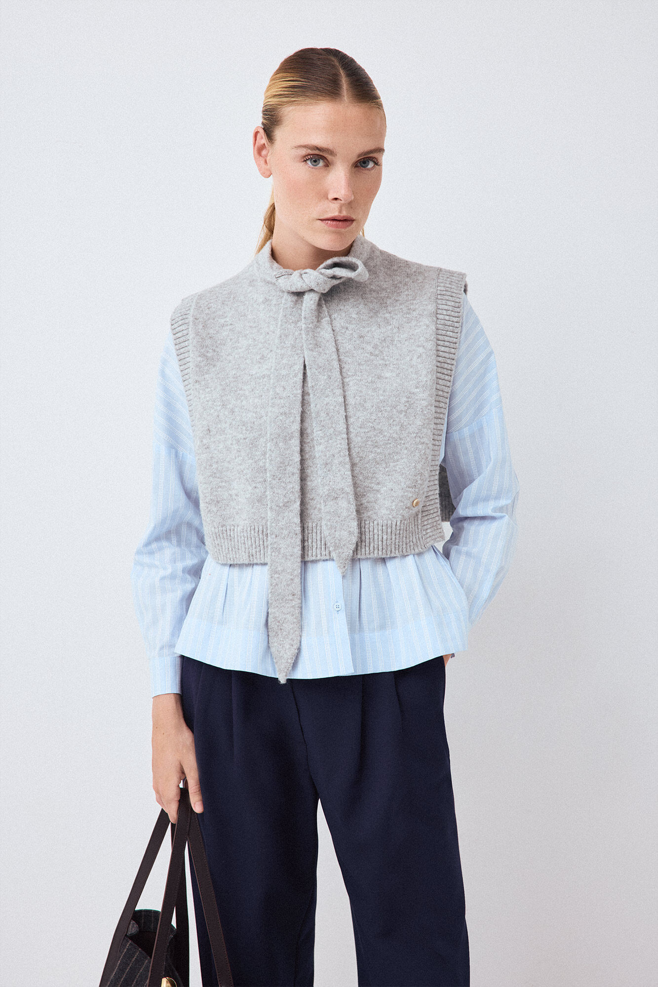Pedro del Hierro Knit cape Grey