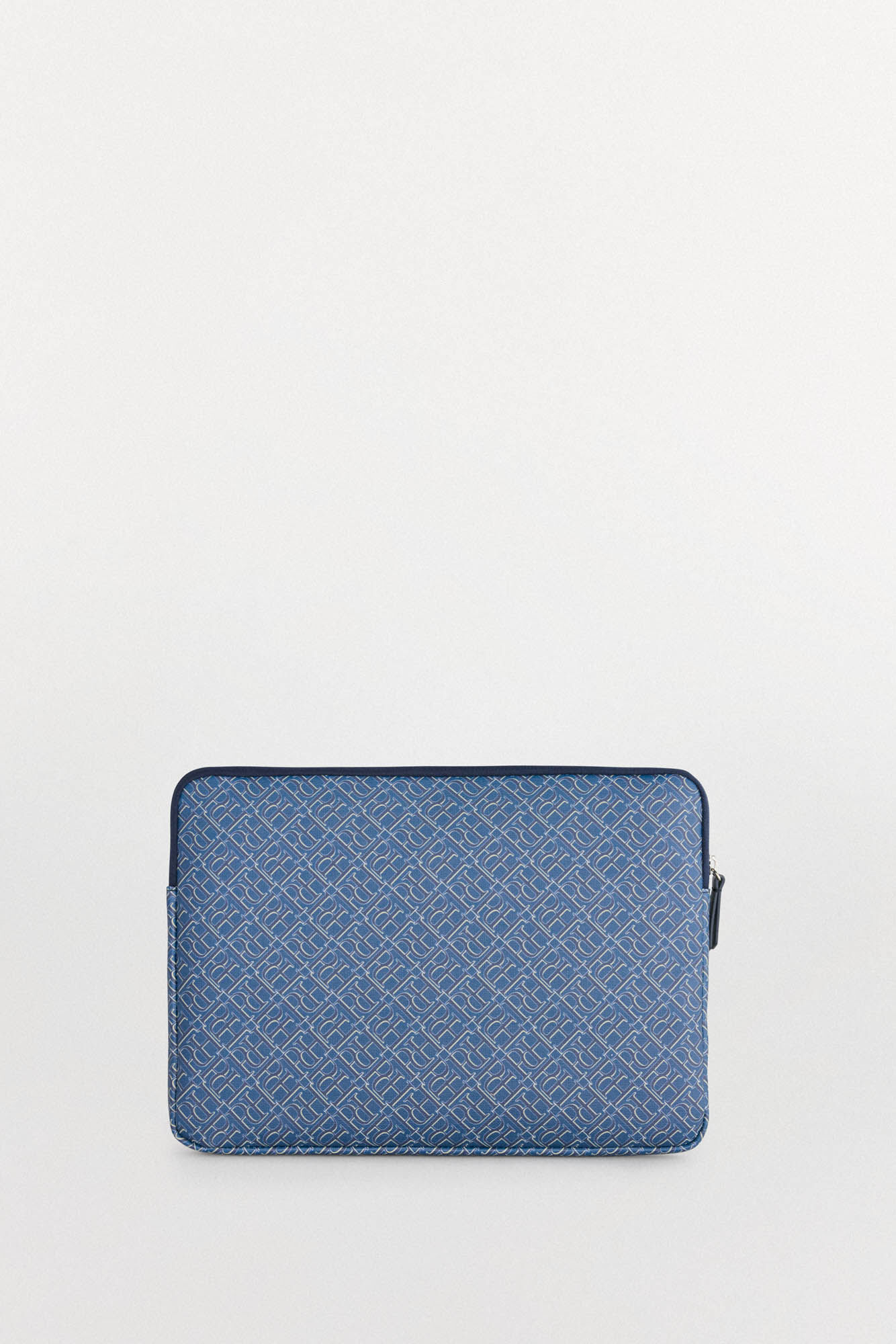 Pedro del Hierro 0 Azul