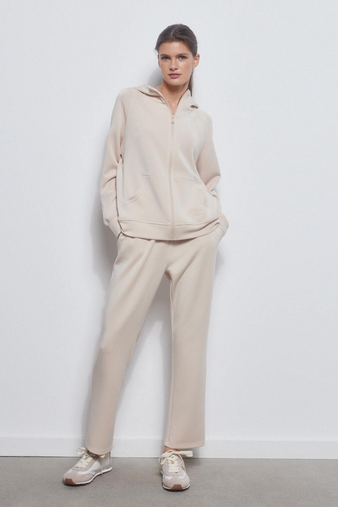 Pedro del Hierro Sudadera capucha soft touch Beige