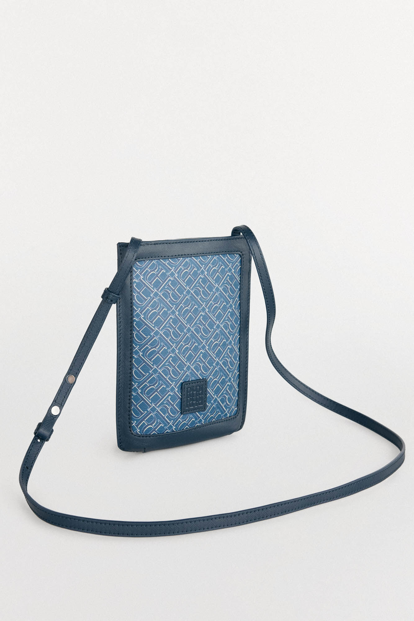Pedro del Hierro Mobile bag with adjustable handle Blue