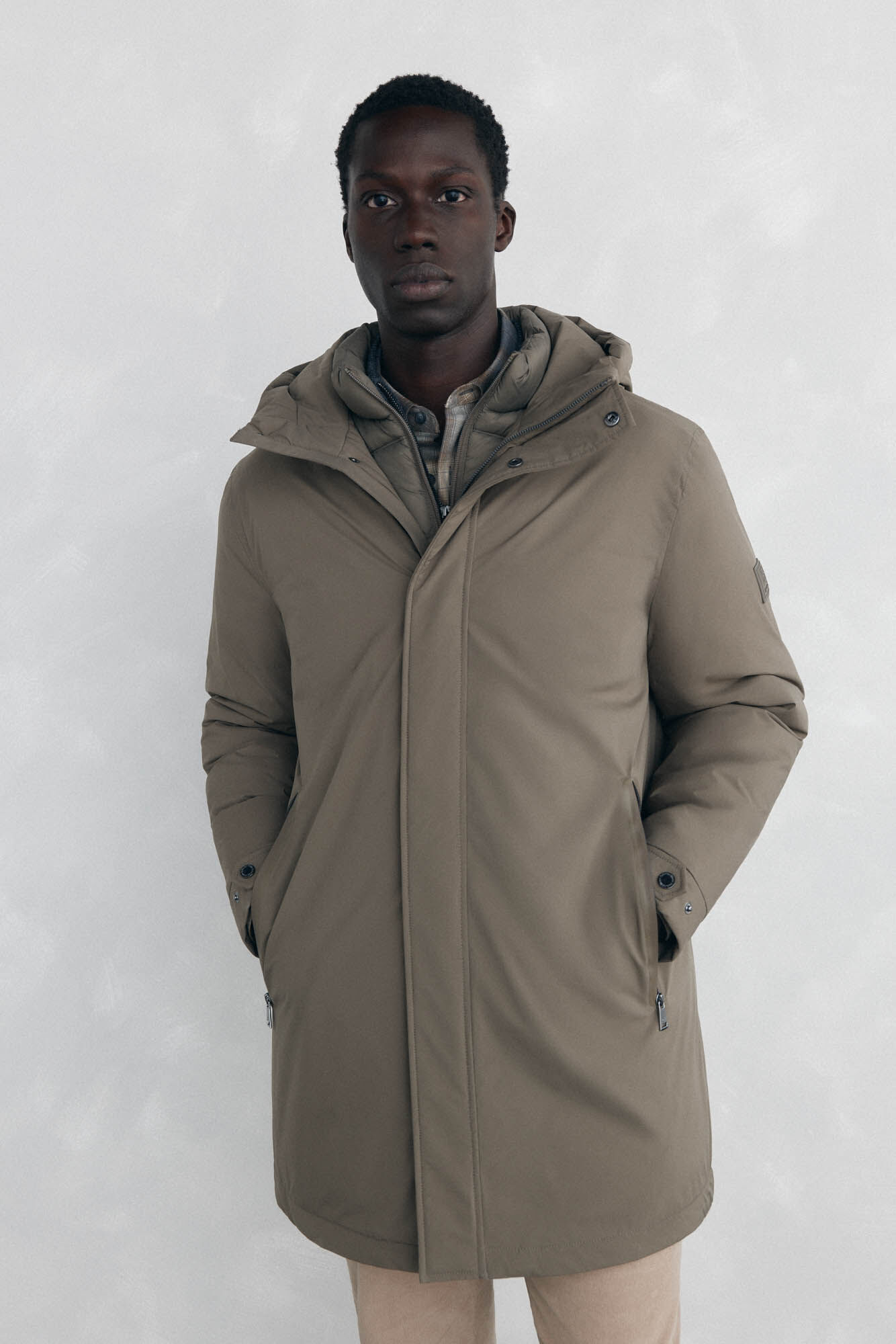Pedro del Hierro Parka curta capuz
