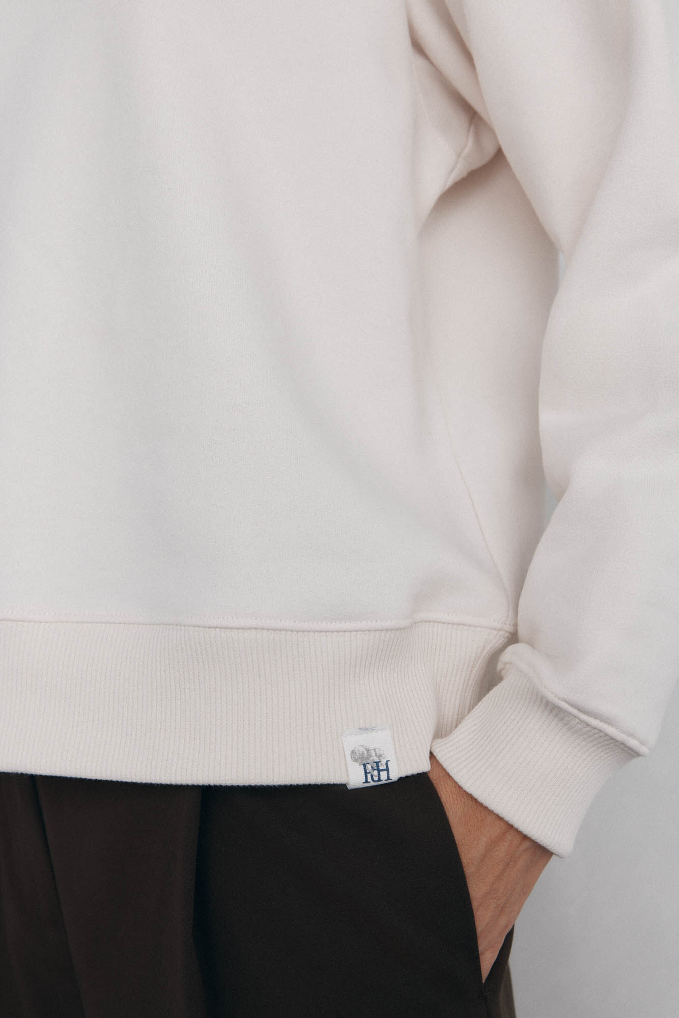 Pedro del Hierro Spanish cotton sweatshirt