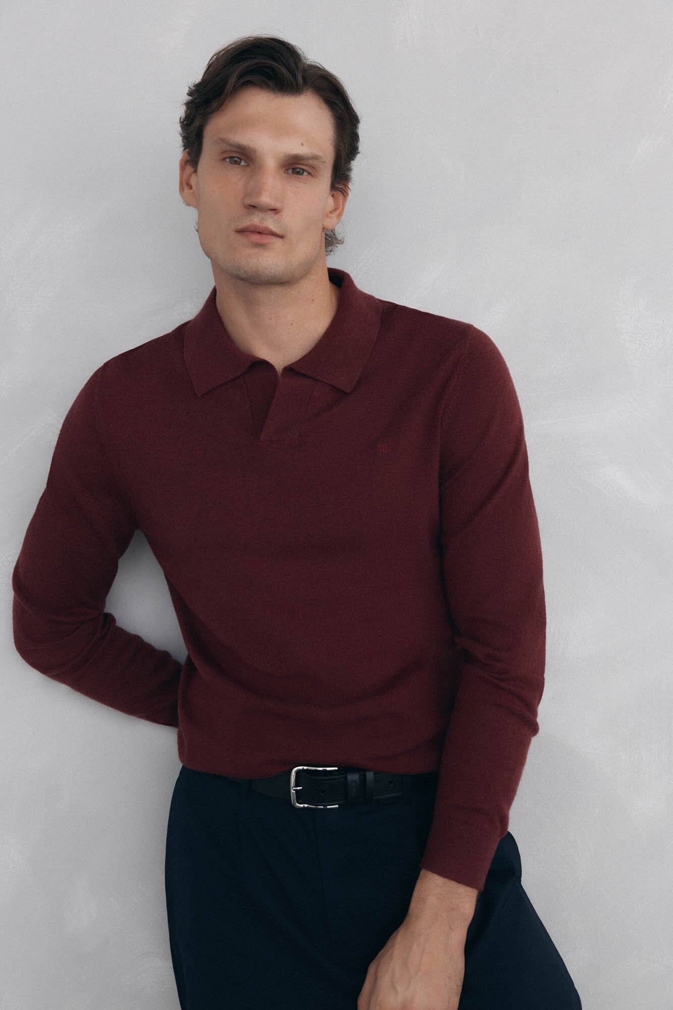 Pedro del Hierro Su&eacute;ter com gola Johnny em l&atilde; merino e cashmere