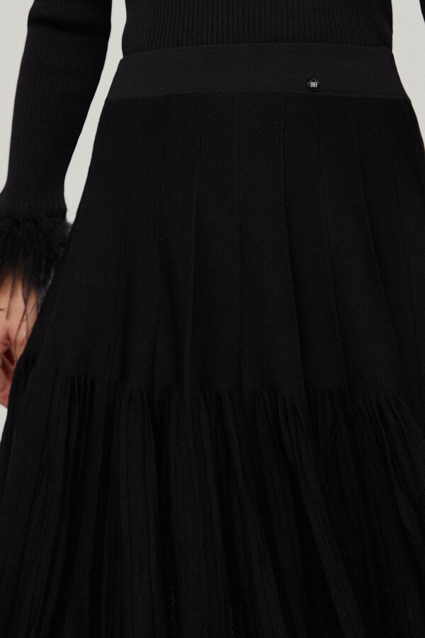 Pedro del Hierro Pleated miniskirt Black