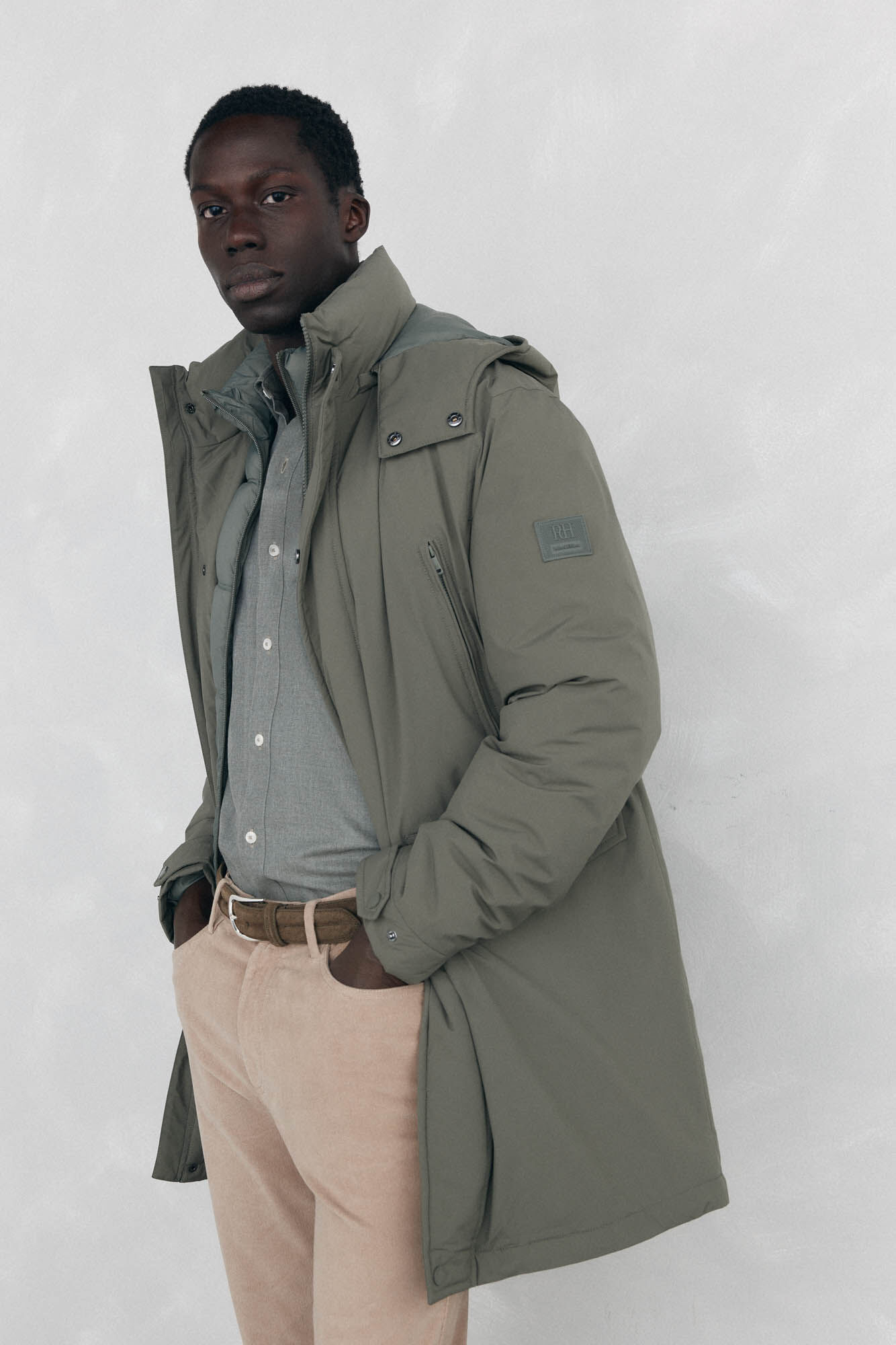 Pedro del Hierro Long parka with hood and views Green