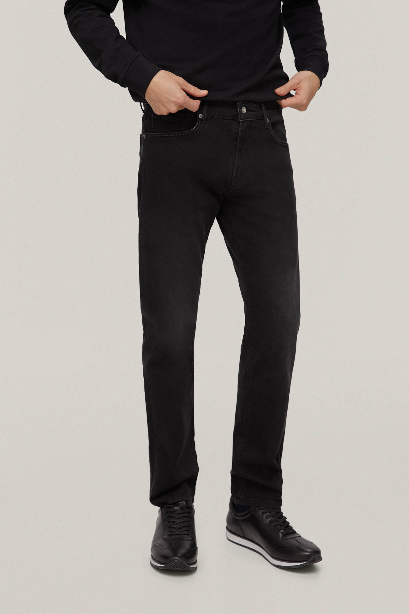 Pedro del Hierro Pantal&oacute;n vaquero regular s&uacute;per suave Negro
