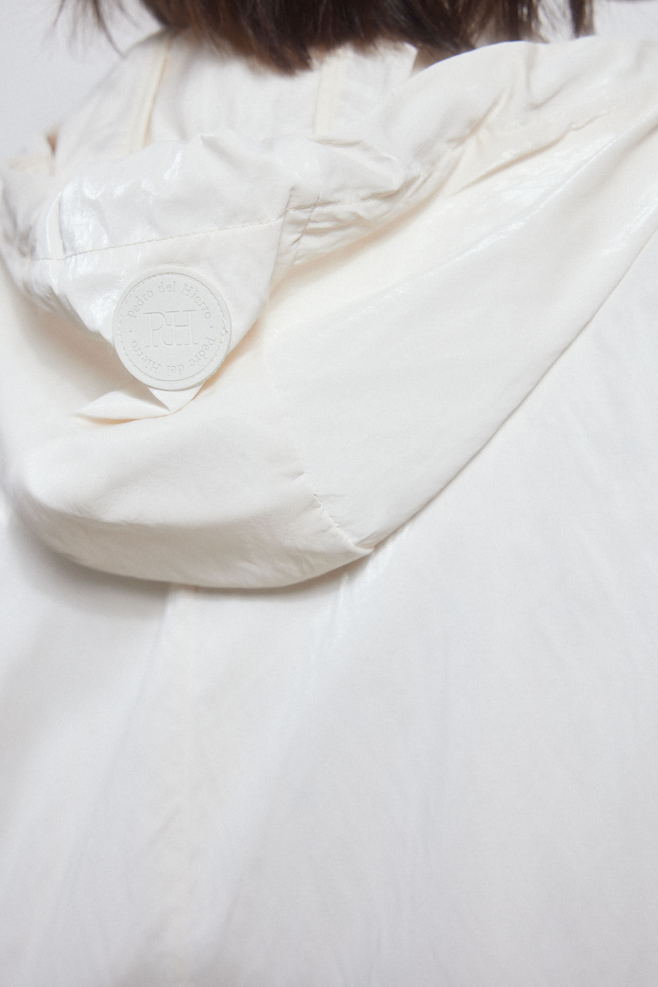 Pedro del Hierro Long hooded parka Ecru