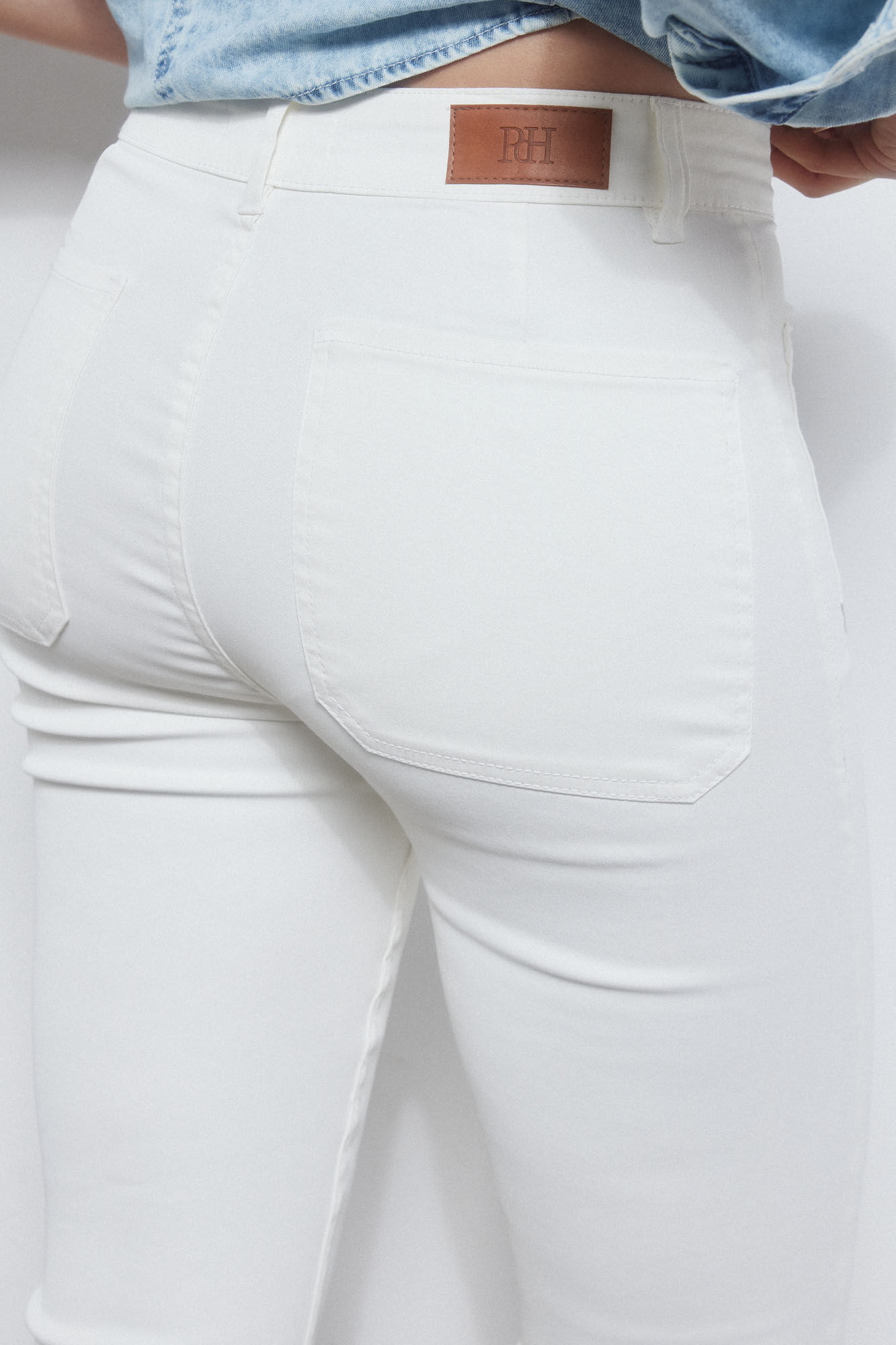 Pedro del Hierro Tencel 5-pocket rubberised, cropped flared jeans&trade; lyocell Ecru