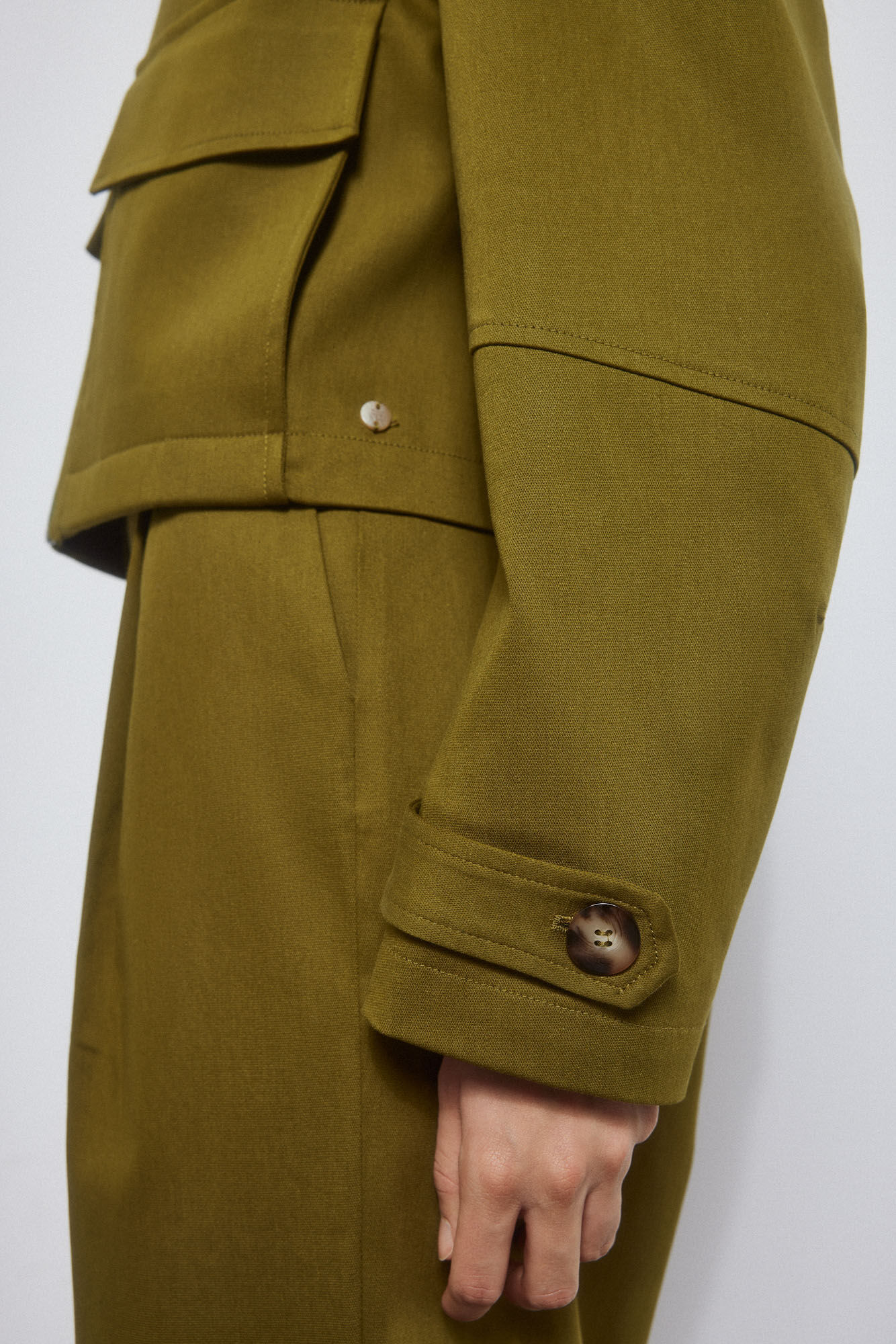 Pedro del Hierro Chaqueta corta con bolsillos plastron Verde
