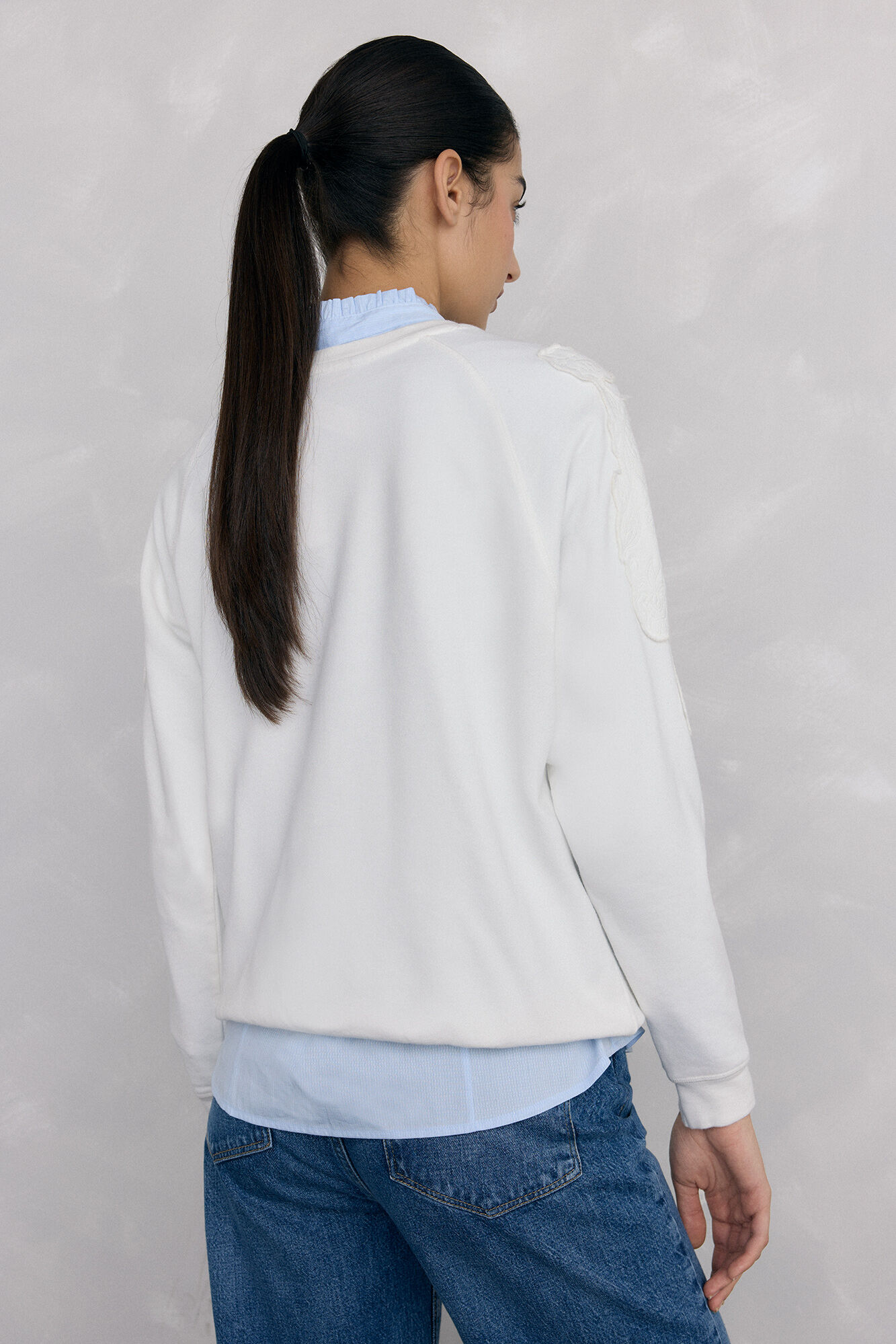 Pedro del Hierro Flower embroidered sweatshirt Ecru