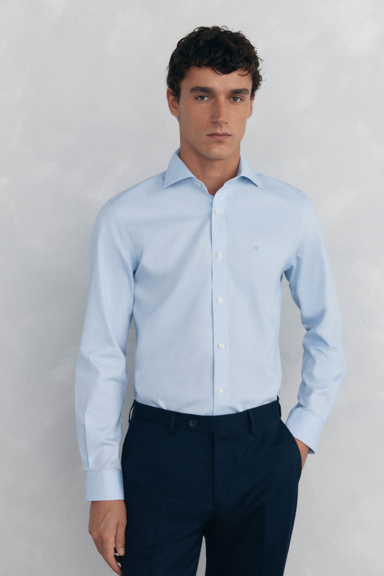 Pedro del Hierro Slim fit non-iron + stain-resistant structured dress shirt
