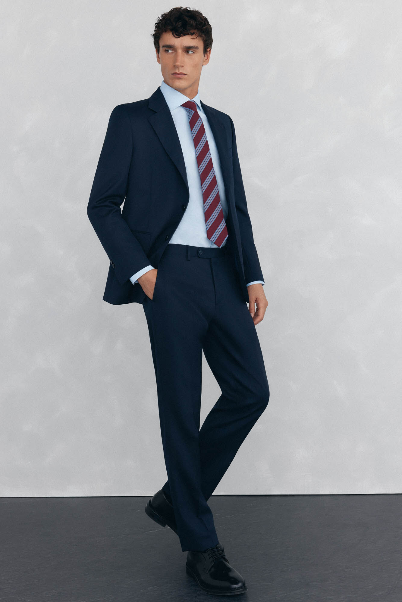 Pedro del Hierro Plain non iron + stain resistant dress shirt